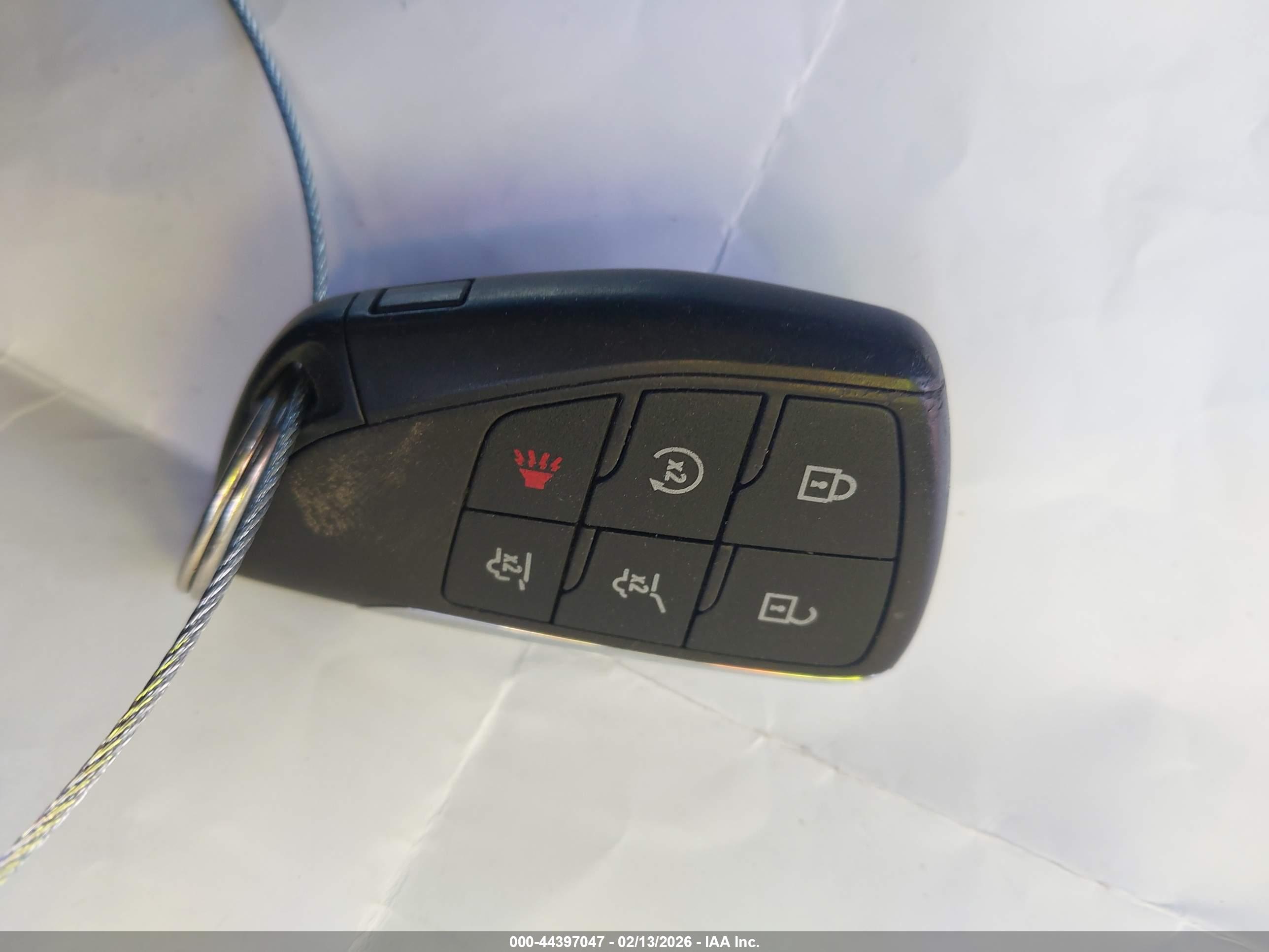 GMC YUKON image 11