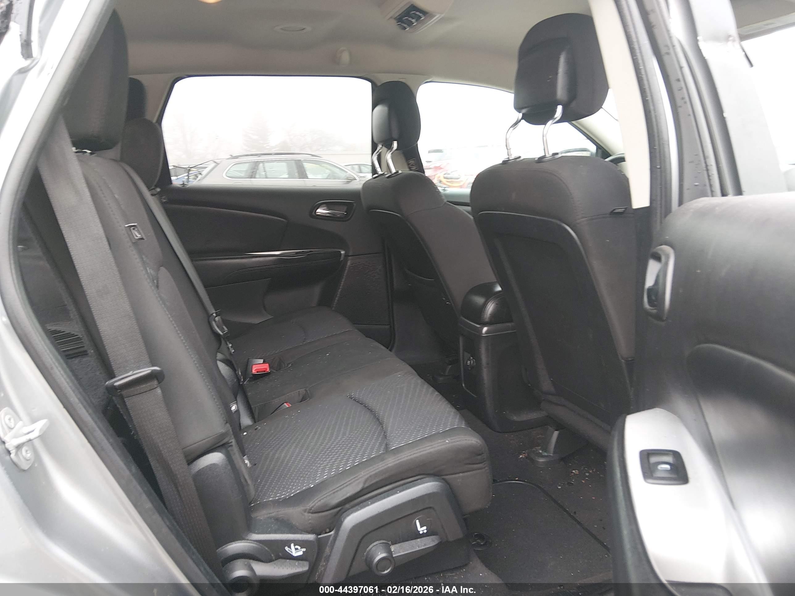 DODGE JOURNEY image 8