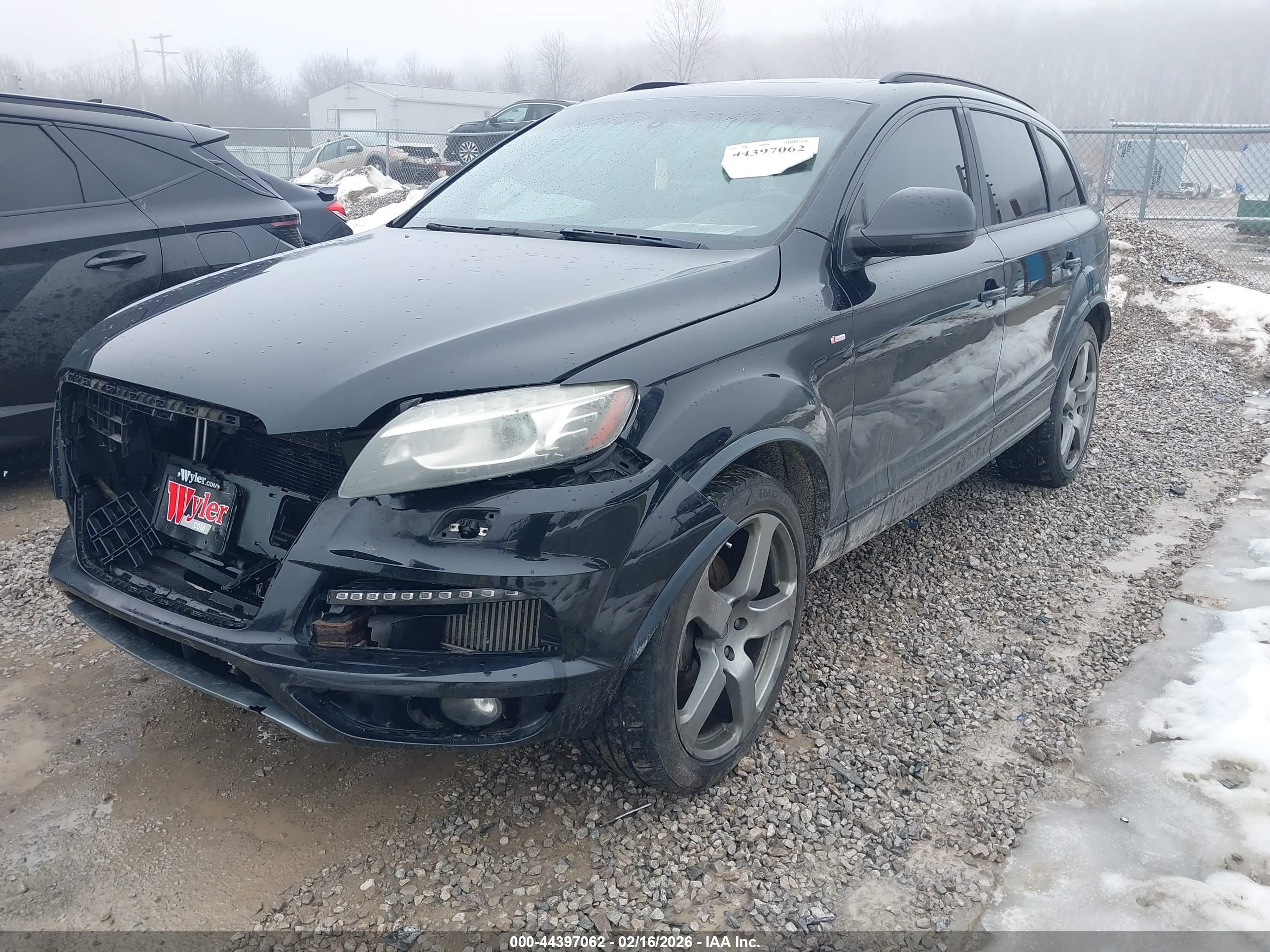 AUDI Q7 image 2