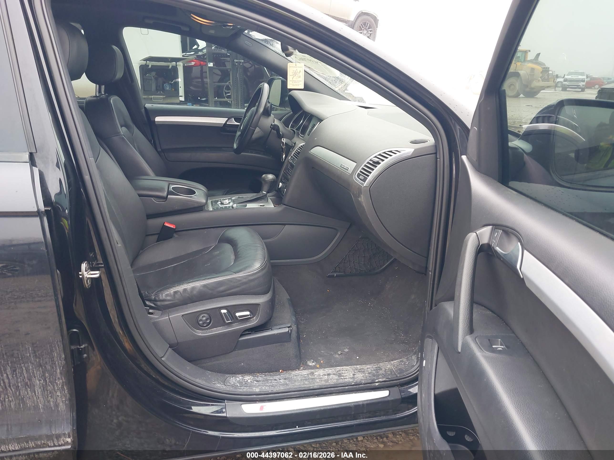AUDI Q7 image 5