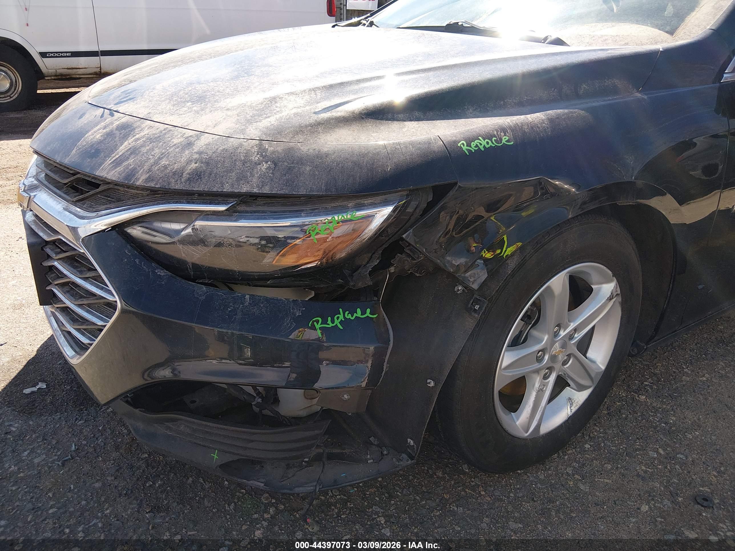 CHEVROLET MALIBU image 6