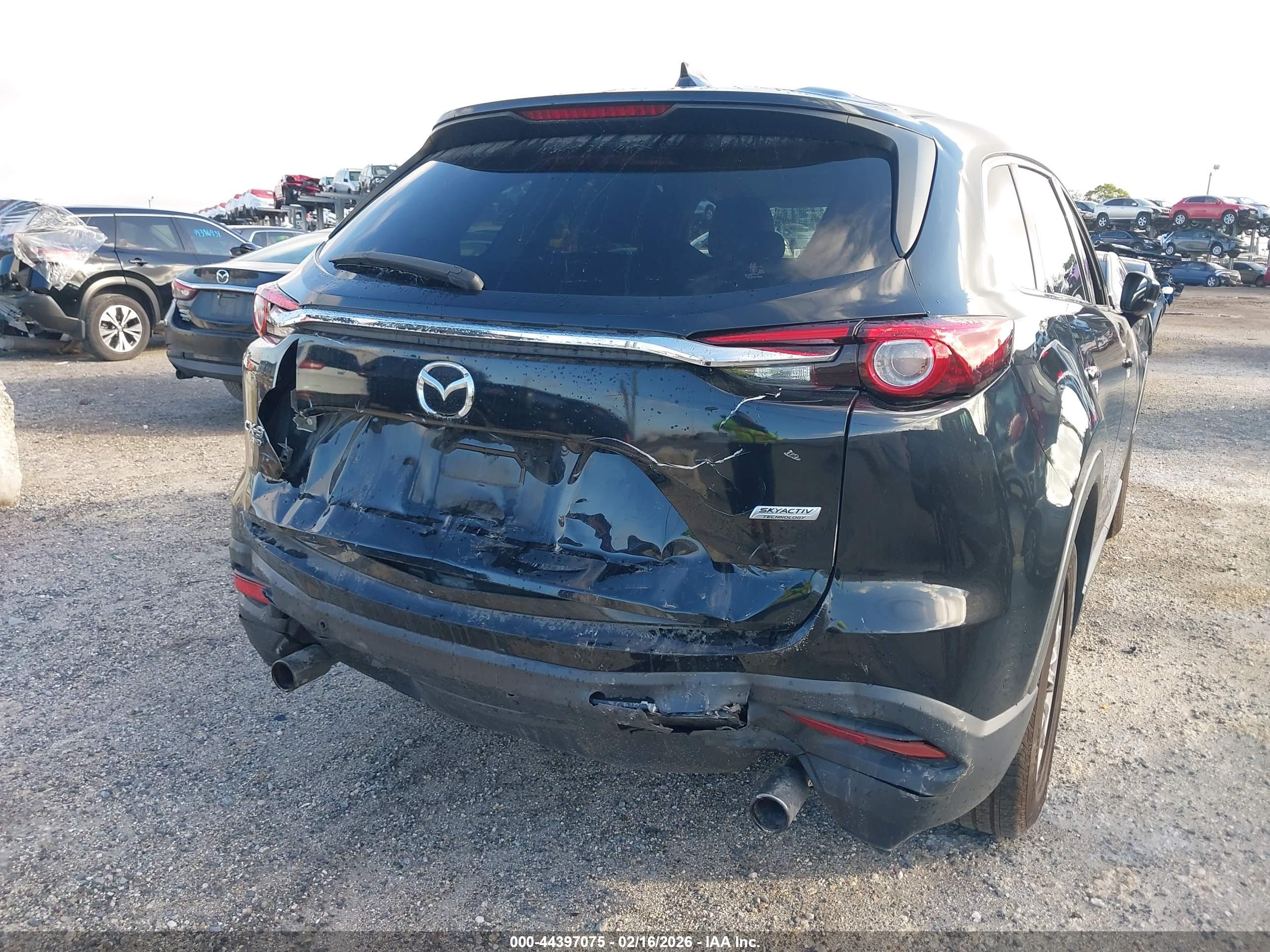 MAZDA CX-9 image 6