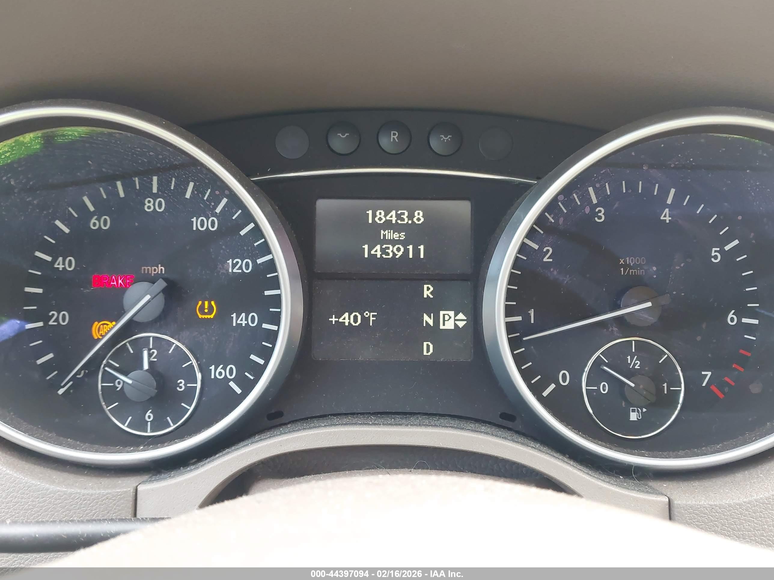 MERCEDES-BENZ ML image 7