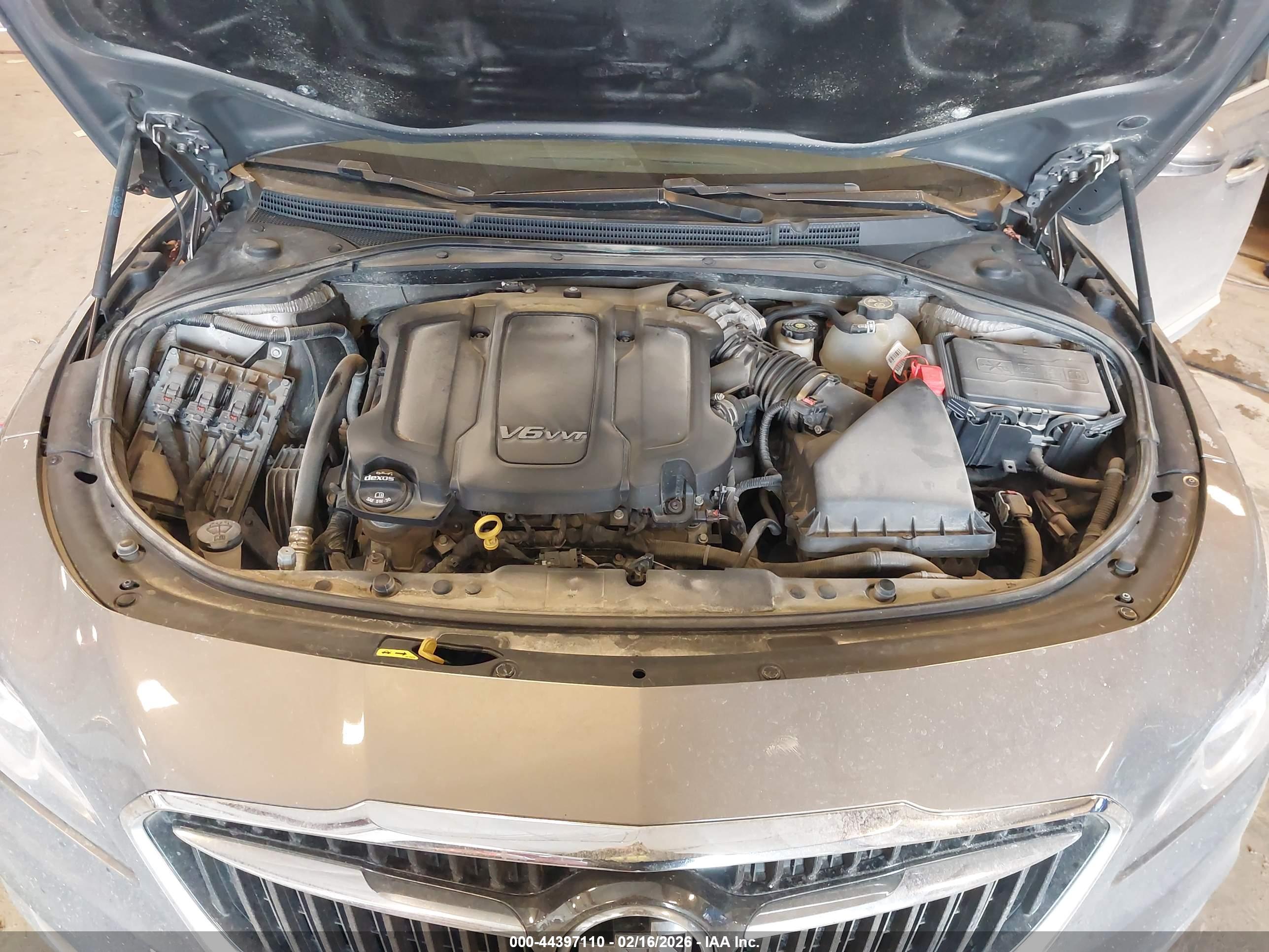 BUICK LACROSSE image 10
