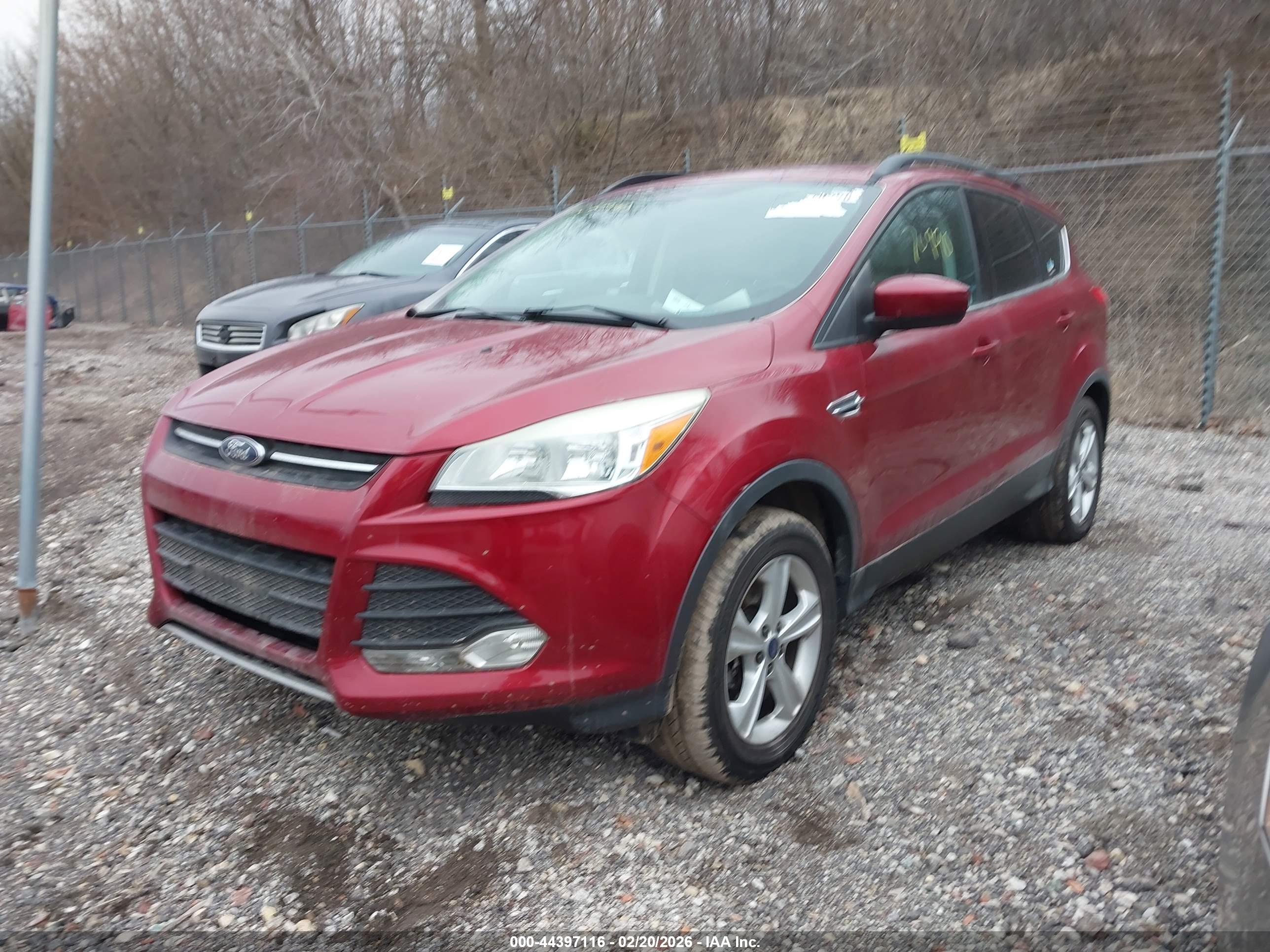 FORD ESCAPE image 2