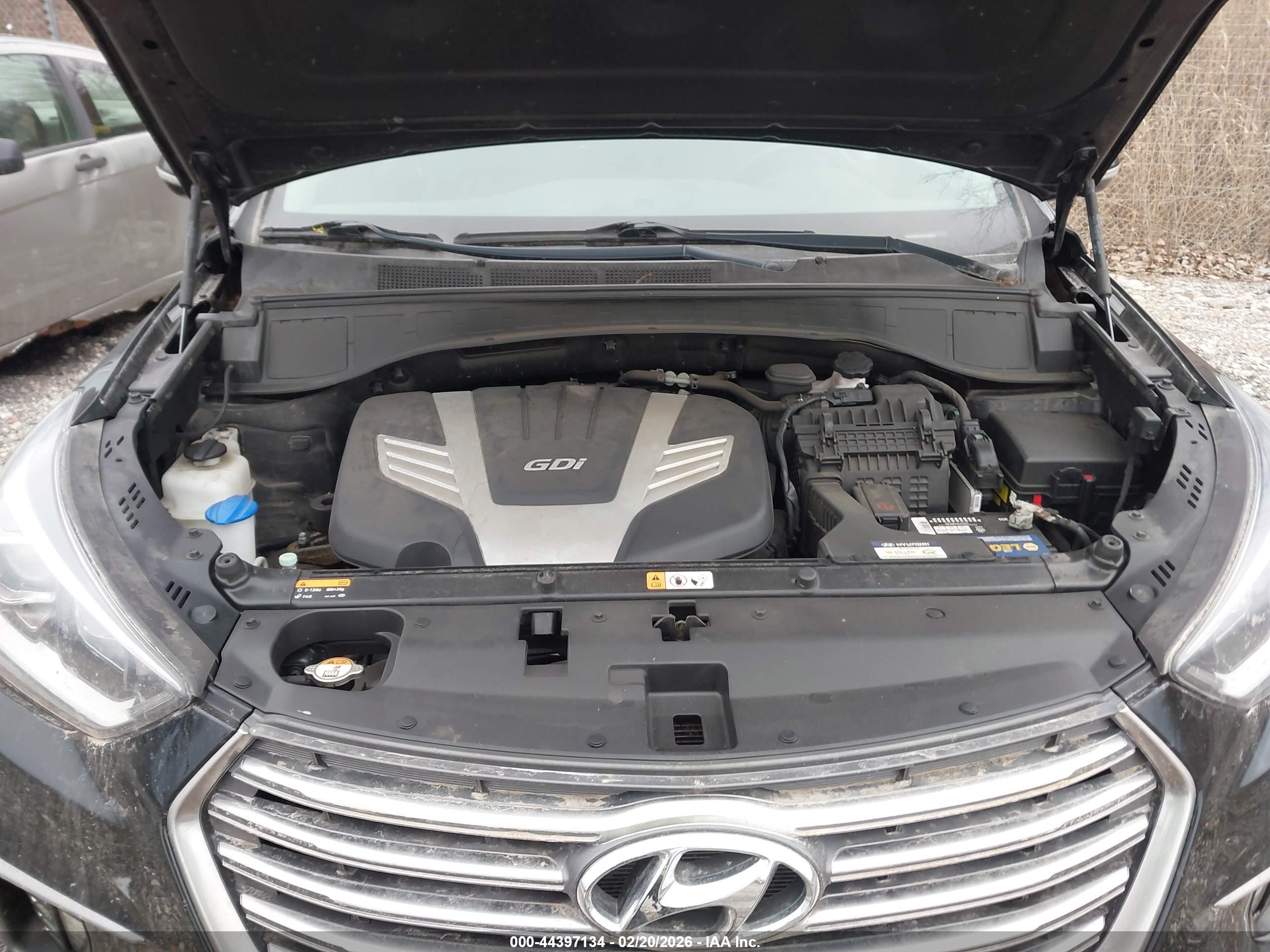 HYUNDAI SANTA image 10
