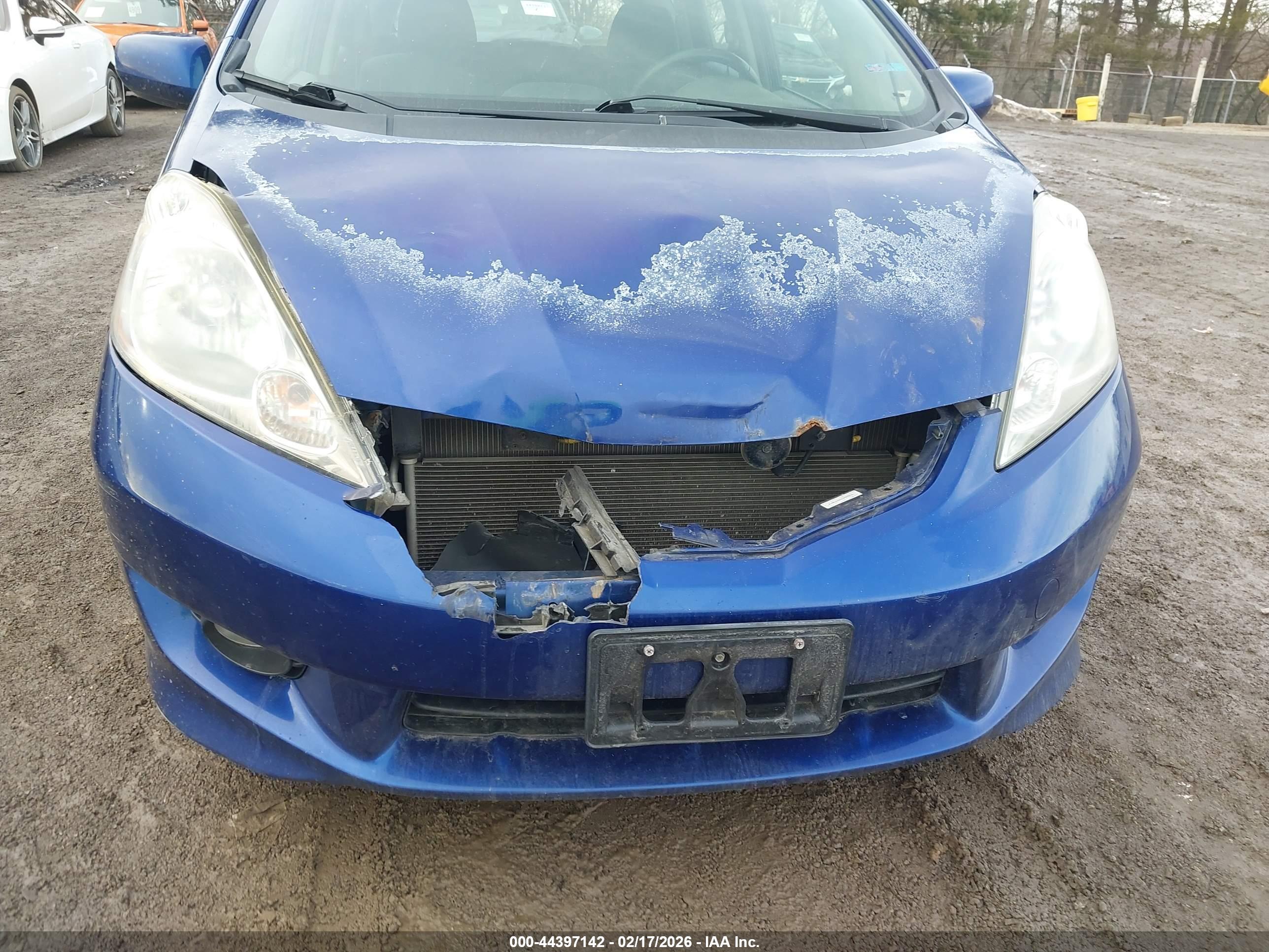 HONDA FIT image 6