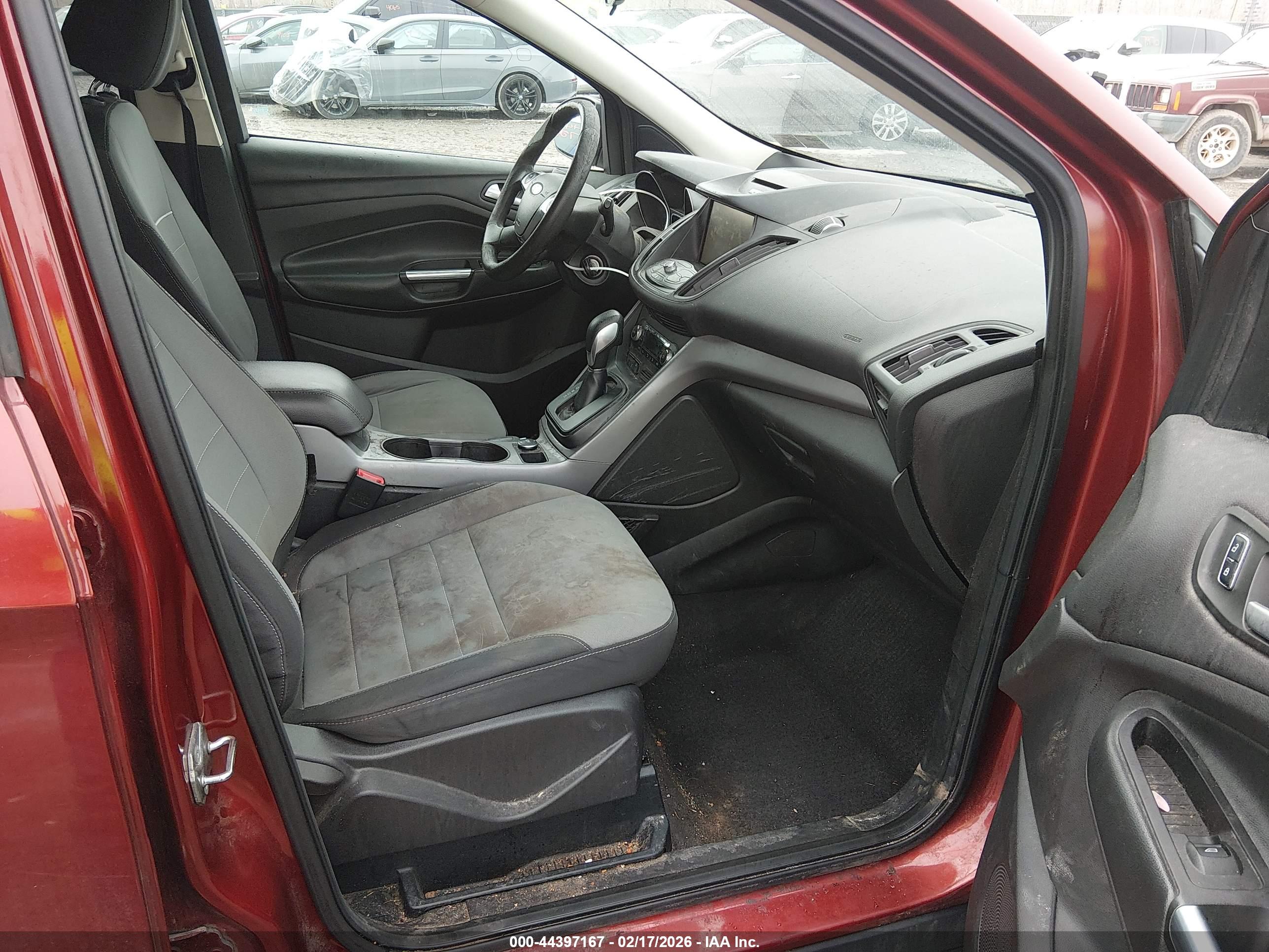 FORD ESCAPE image 5