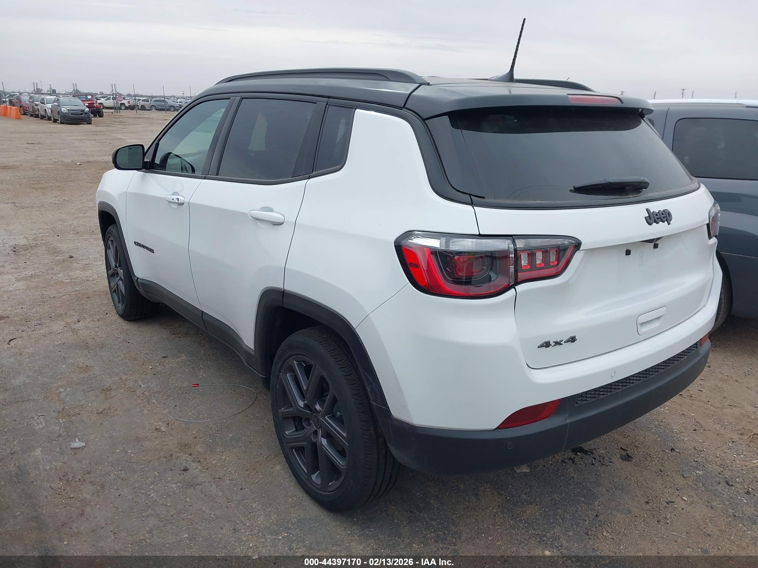 JEEP COMPASS image 3