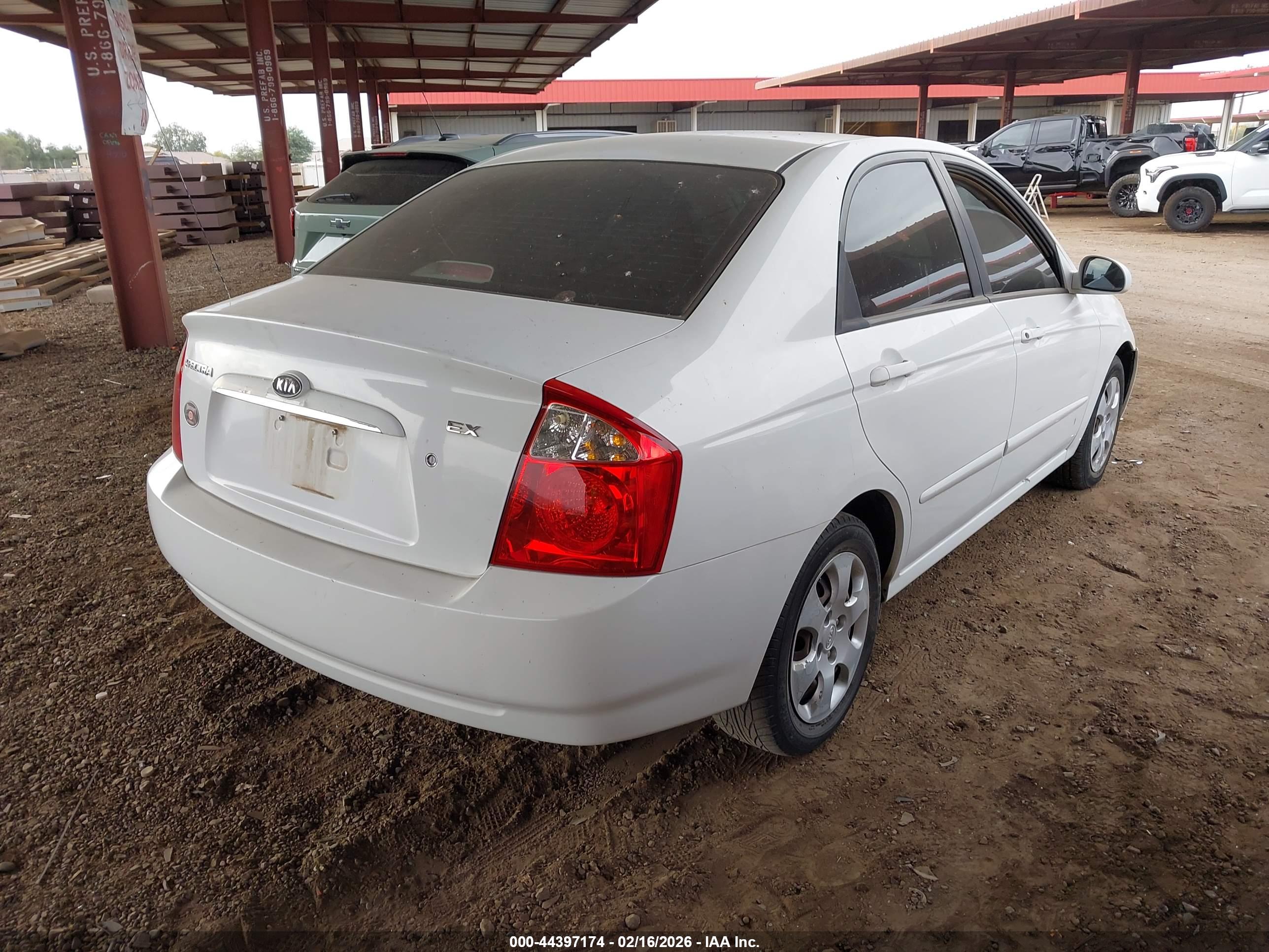 KIA SPECTRA image 4
