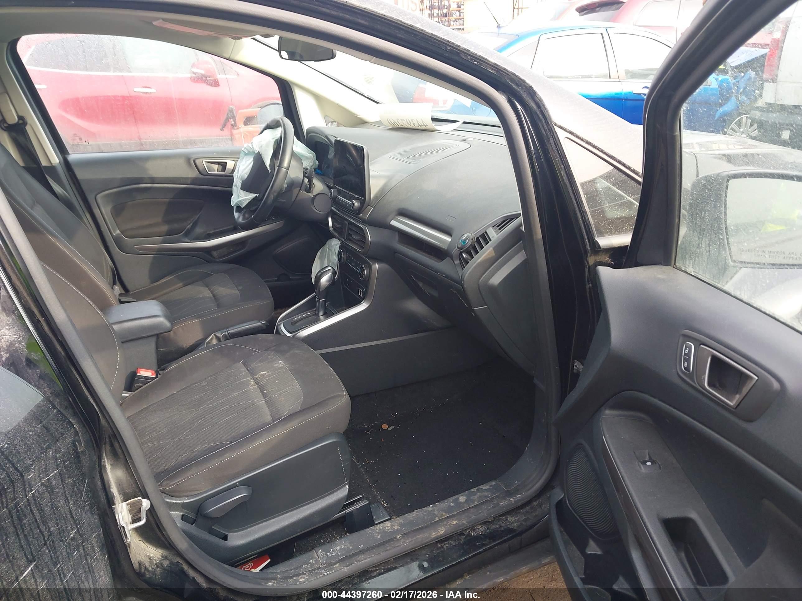 FORD ECOSPORT image 5