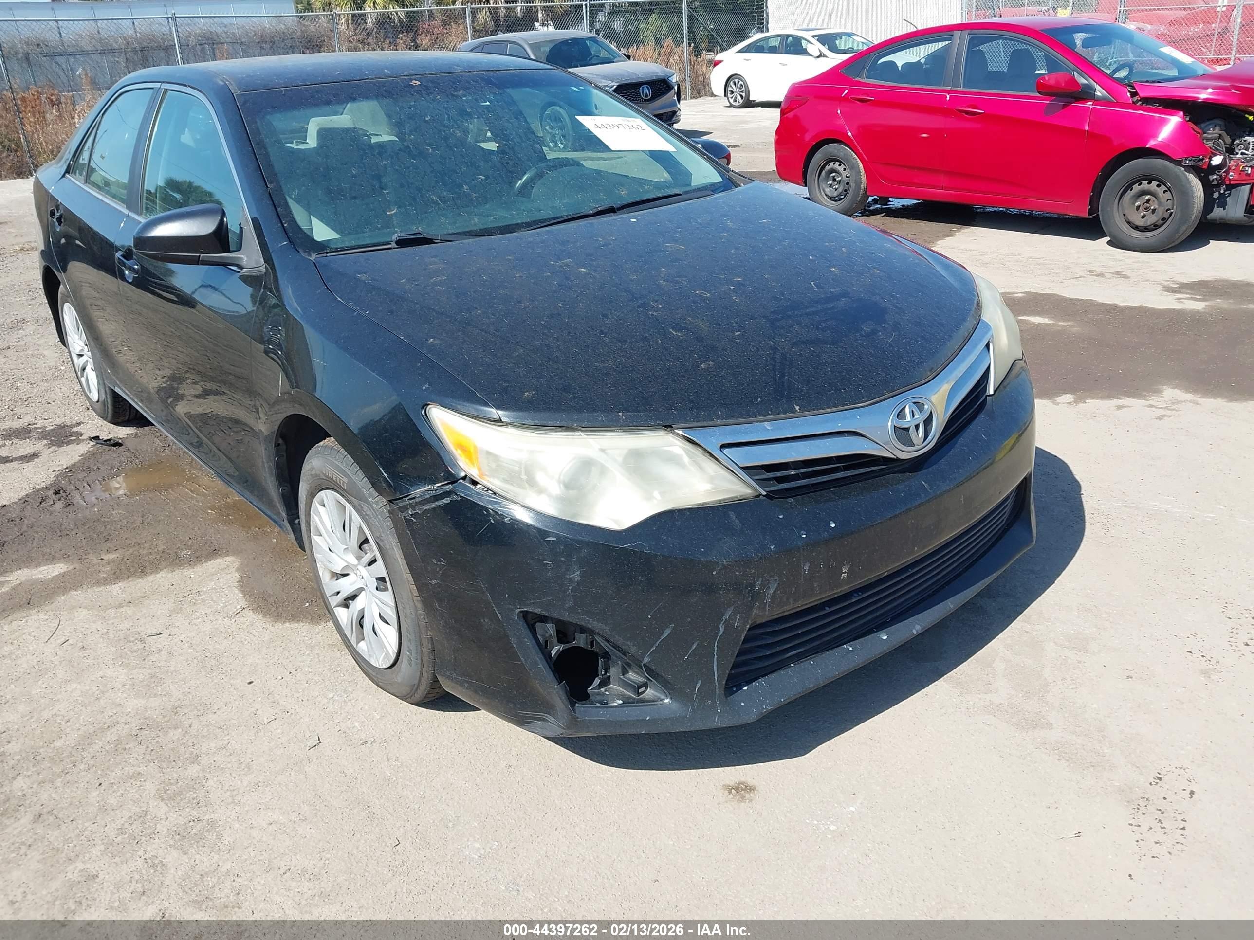 TOYOTA CAMRY image 6