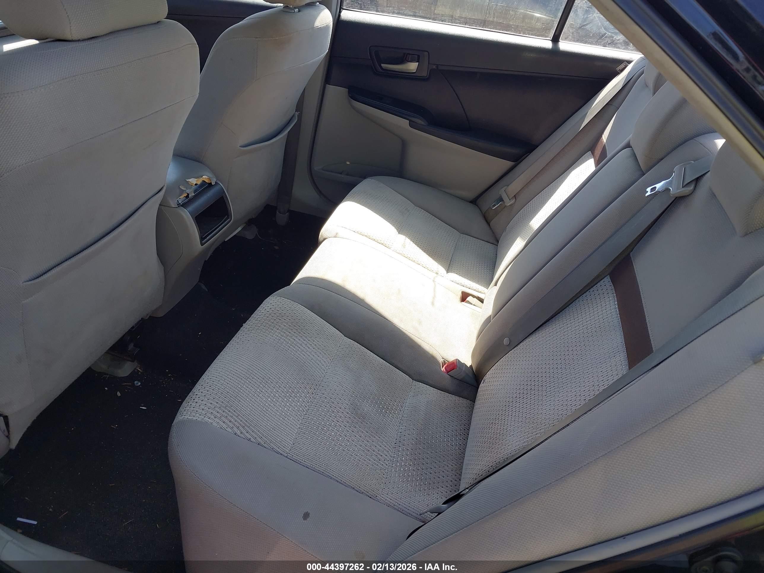 TOYOTA CAMRY image 8