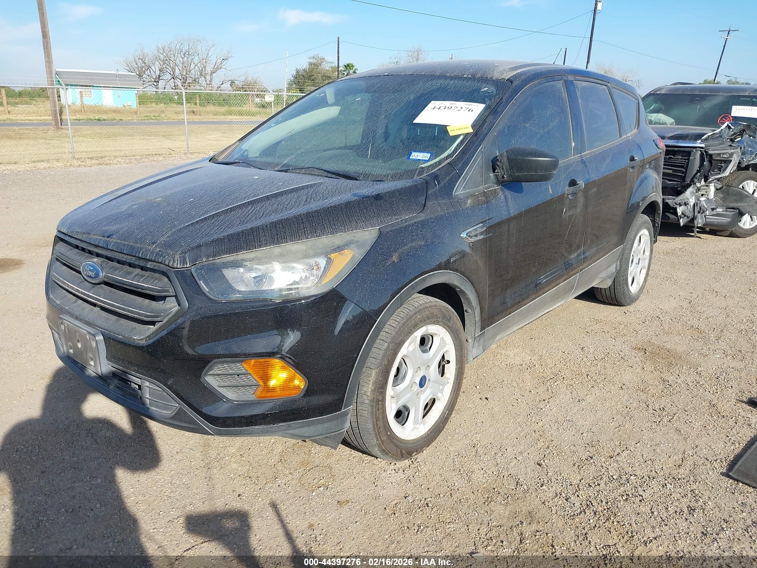 FORD ESCAPE image 2