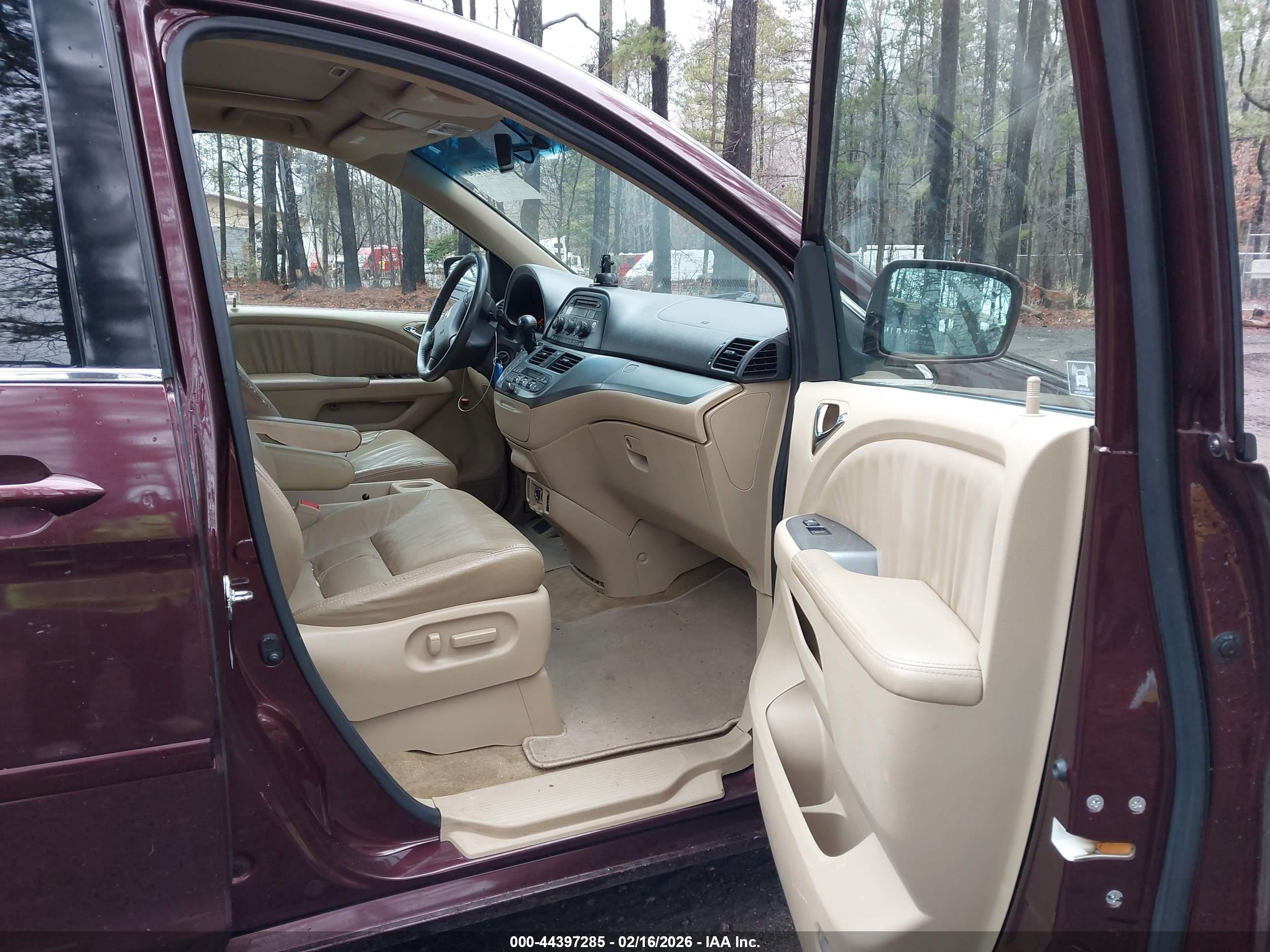 HONDA ODYSSEY image 5