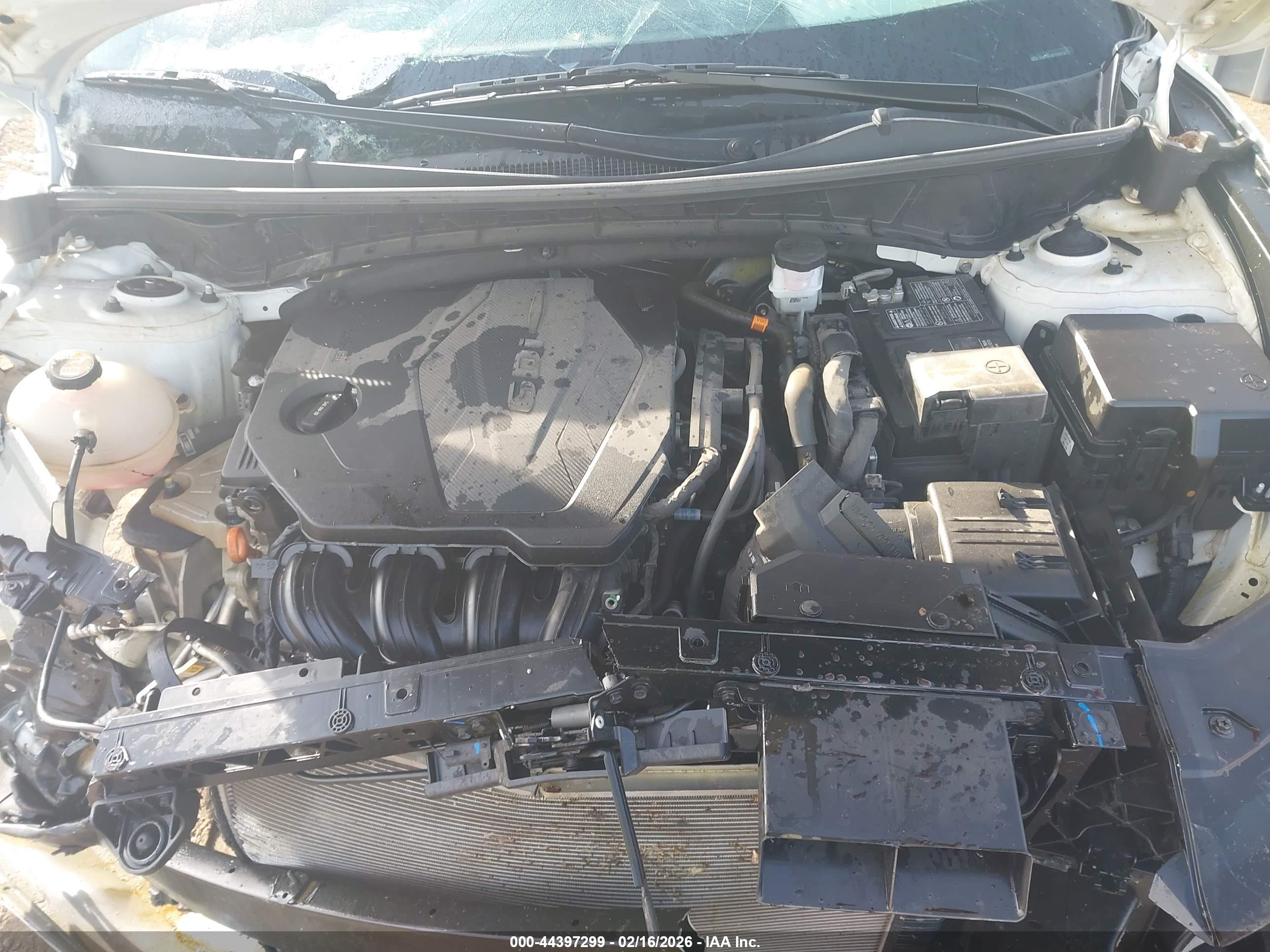 HYUNDAI TUCSON image 10