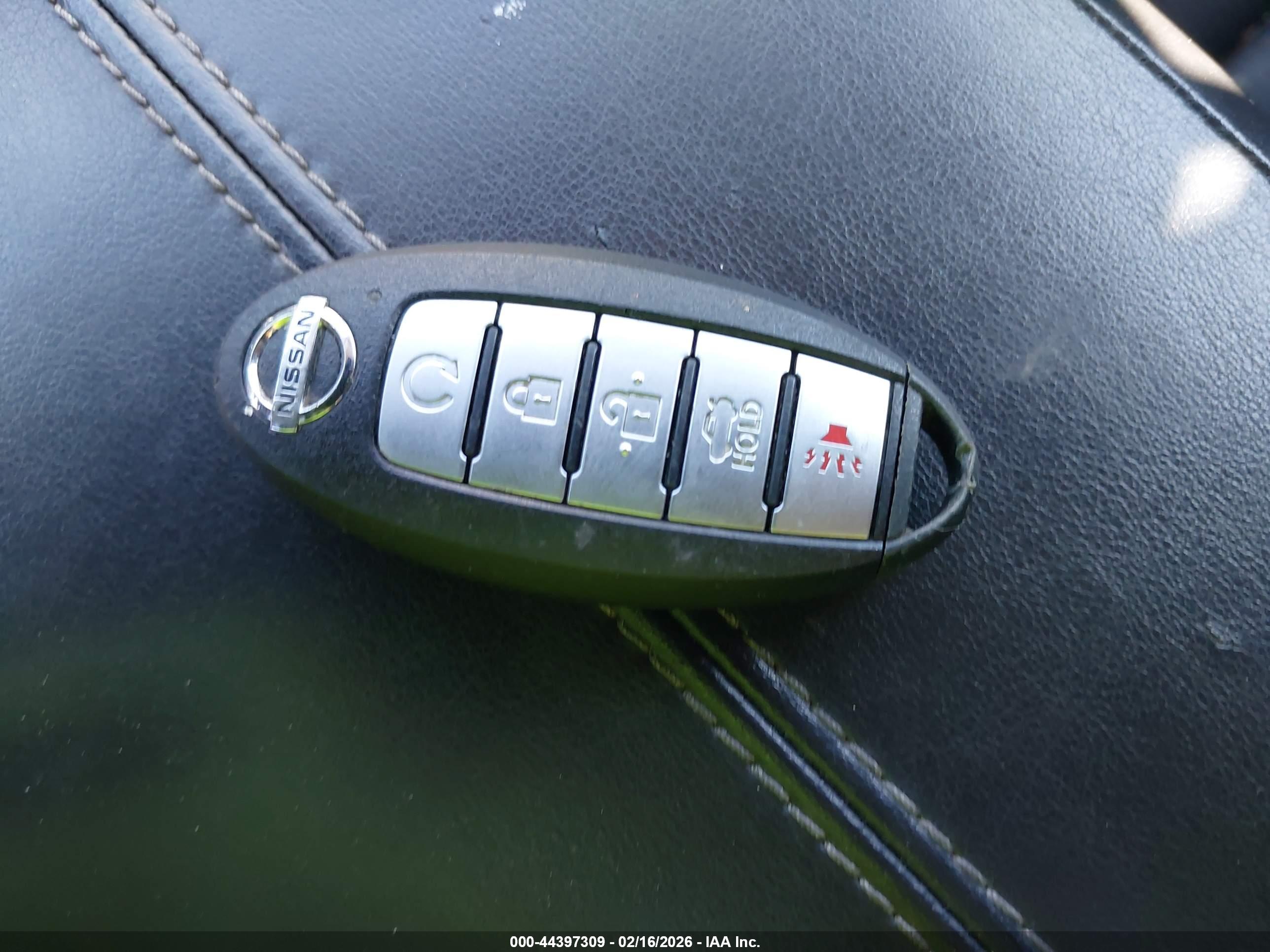 NISSAN ALTIMA image 11