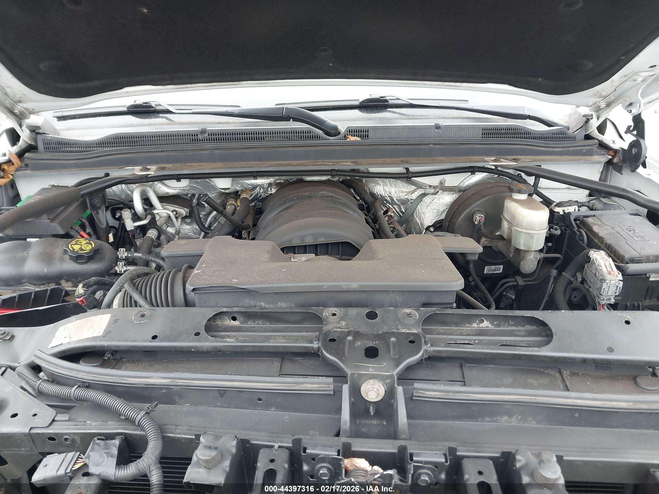 CHEVROLET TAHOE image 10