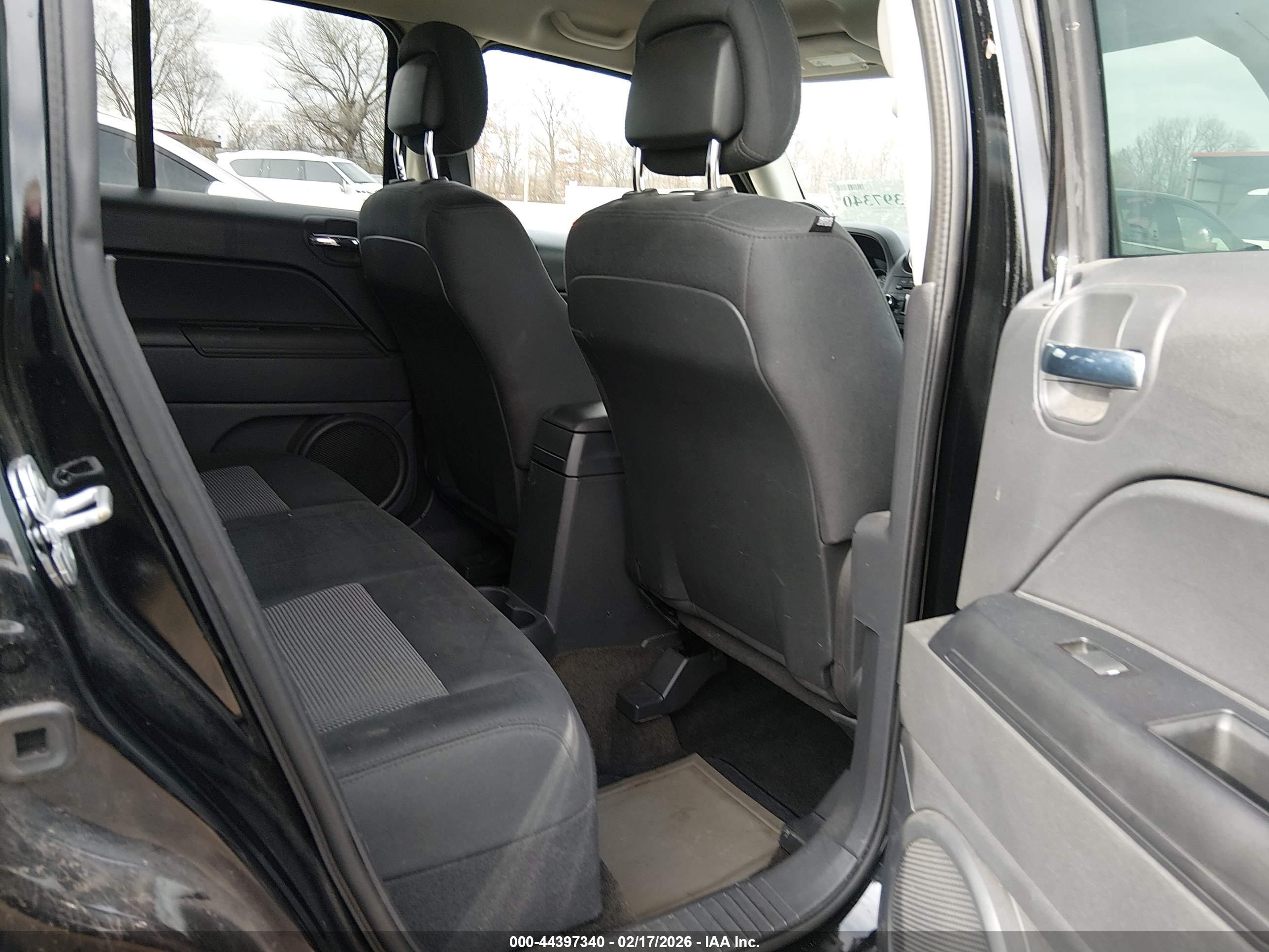 JEEP PATRIOT image 8