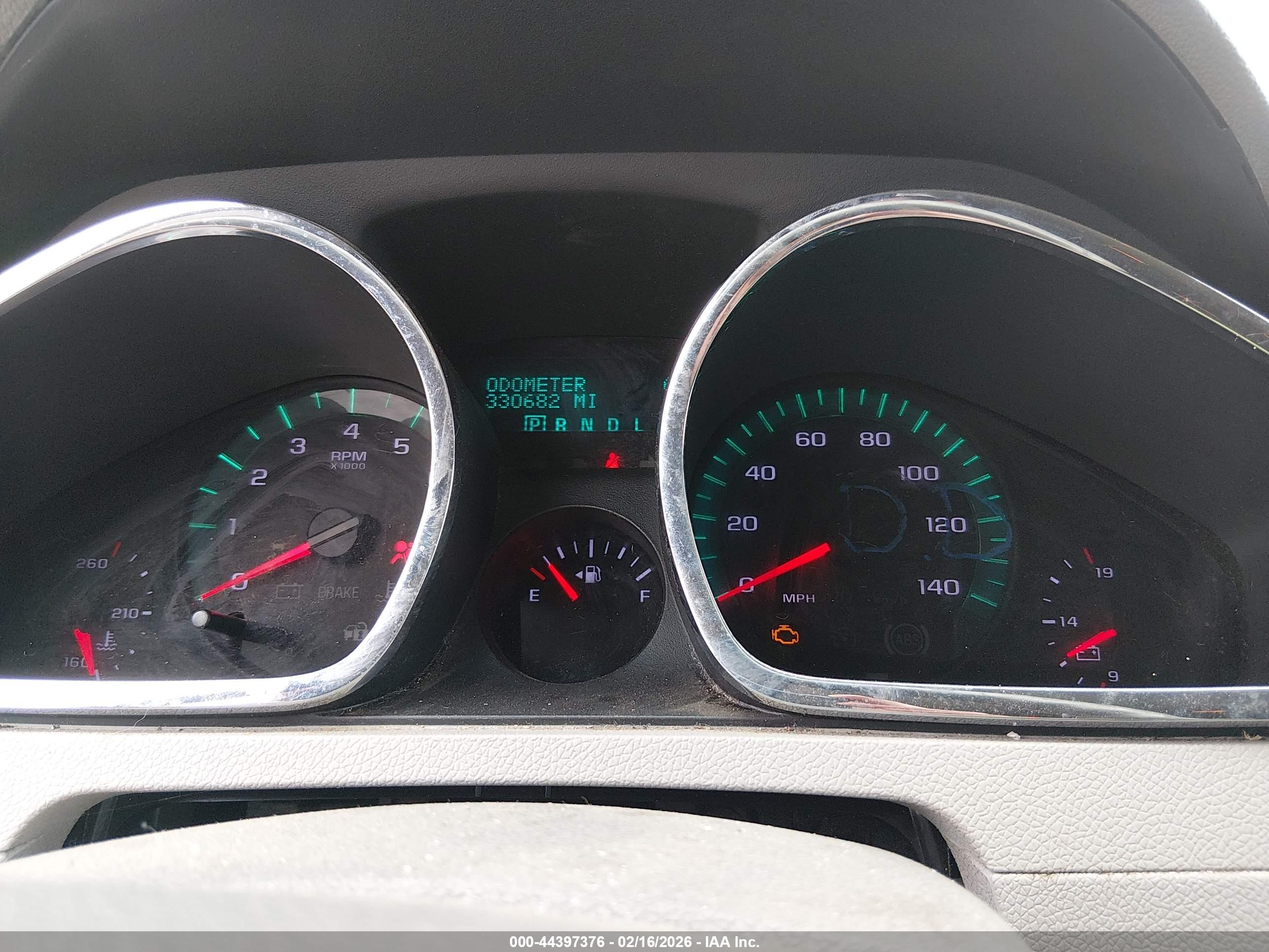 CHEVROLET TRAVERSE image 7