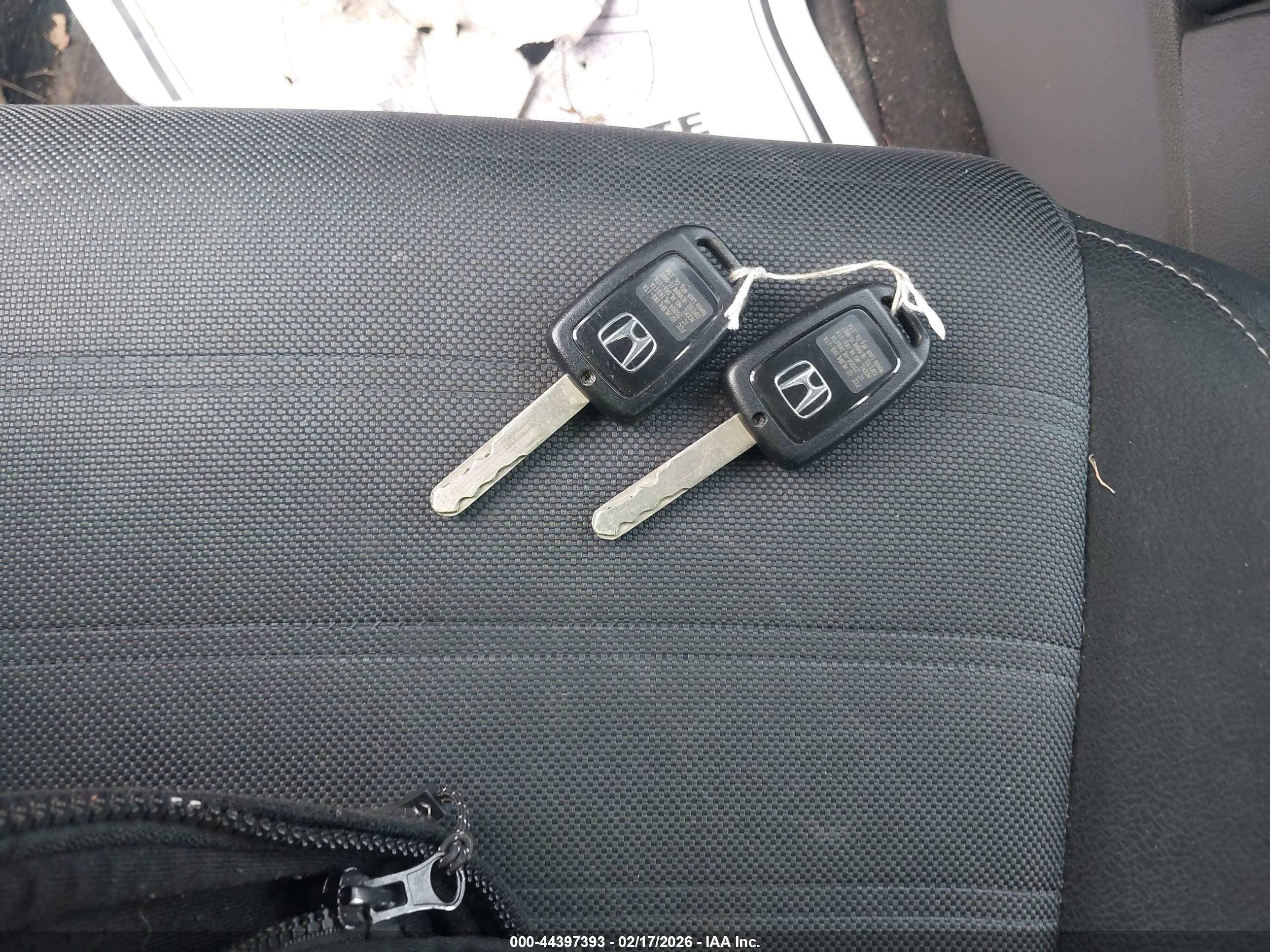 HONDA CR-V image 11