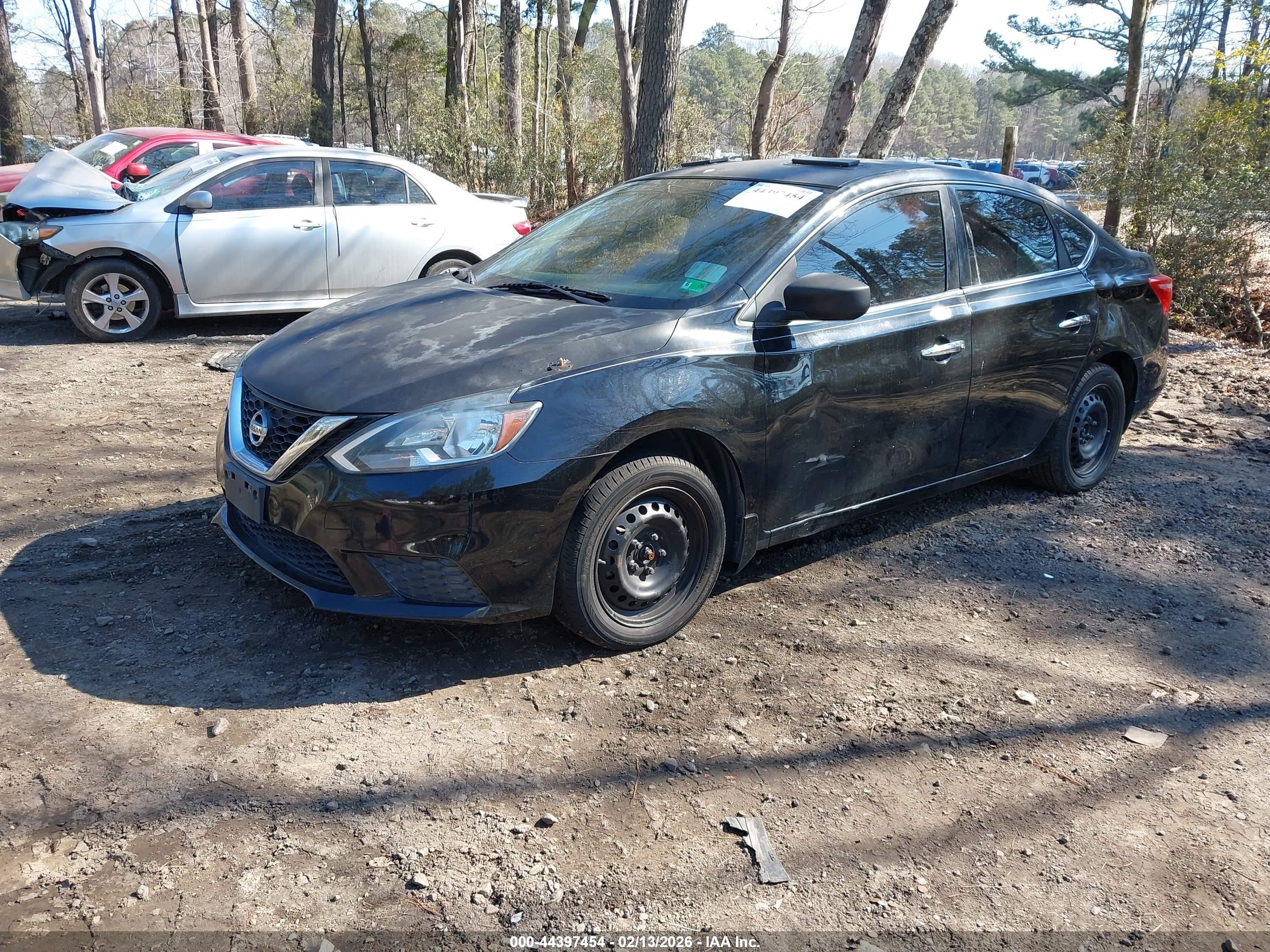 NISSAN SENTRA image 2