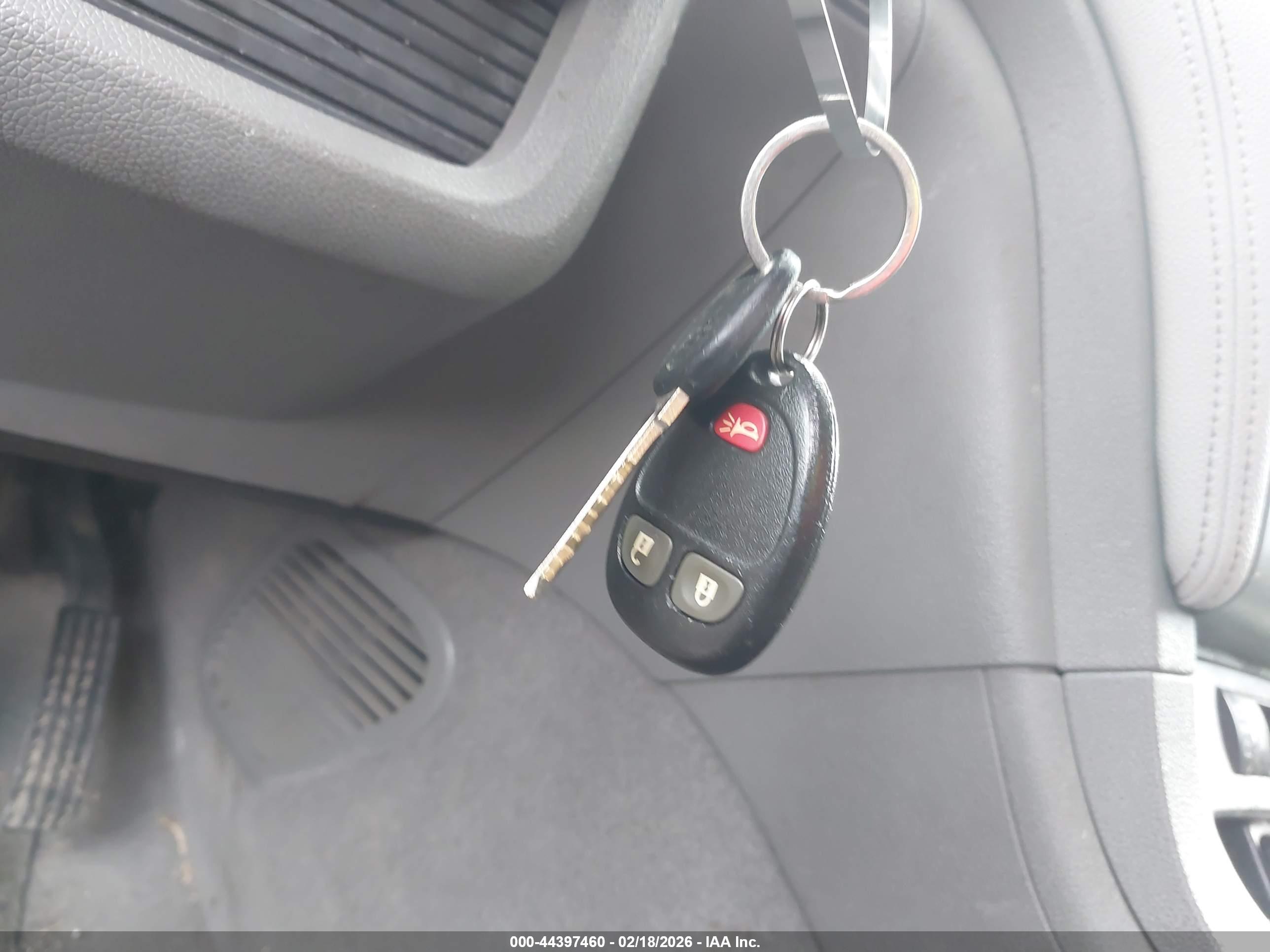 CHEVROLET TRAVERSE image 11