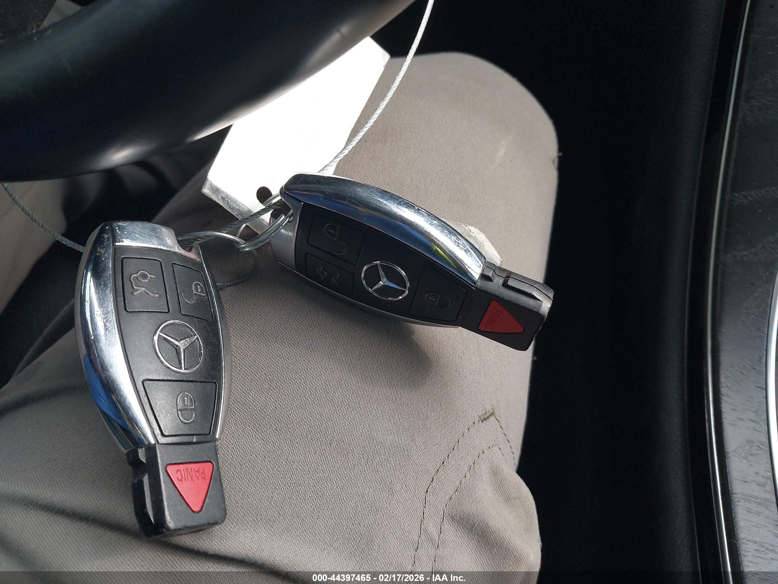 MERCEDES-BENZ C image 11