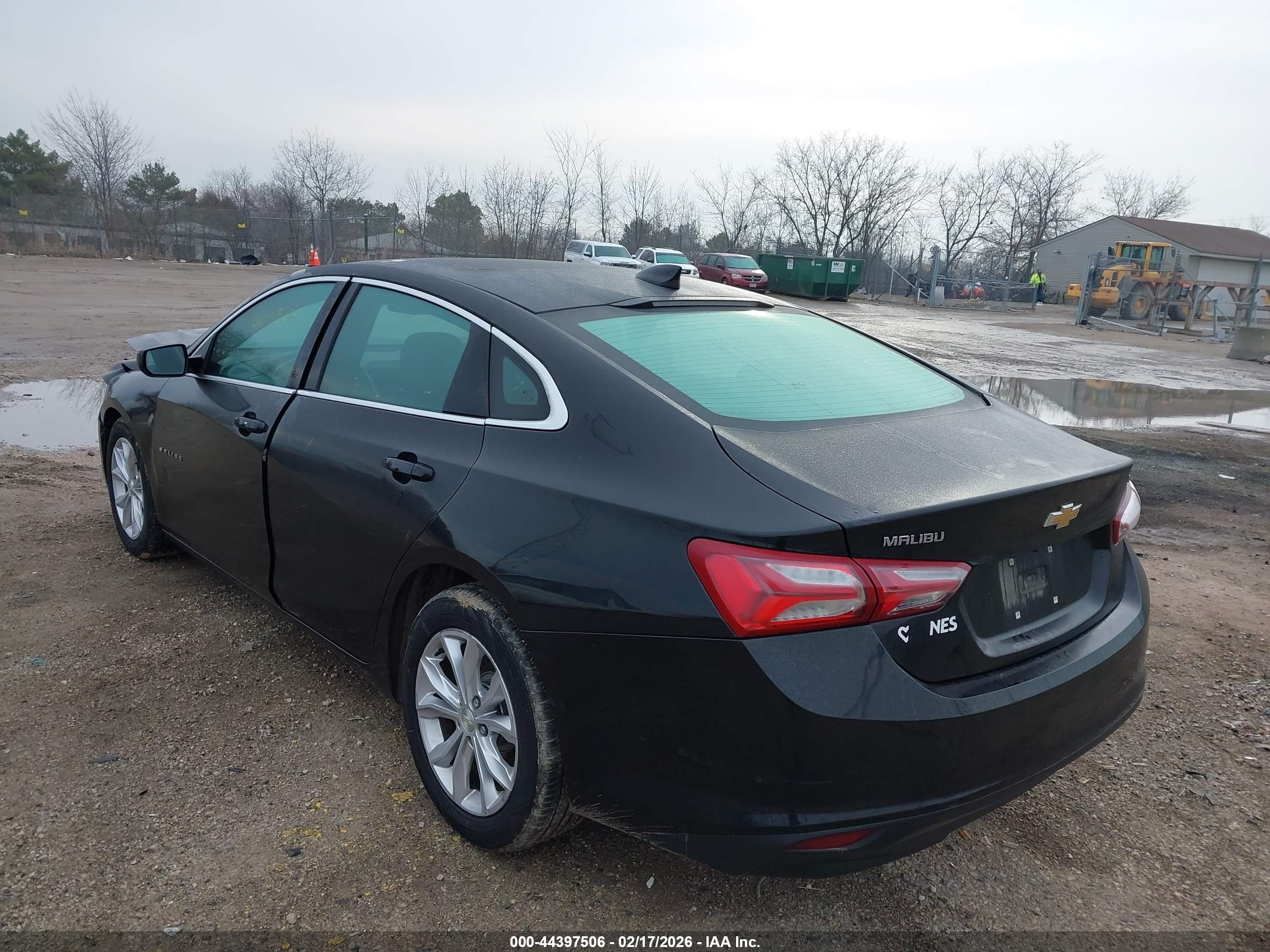 CHEVROLET MALIBU image 3