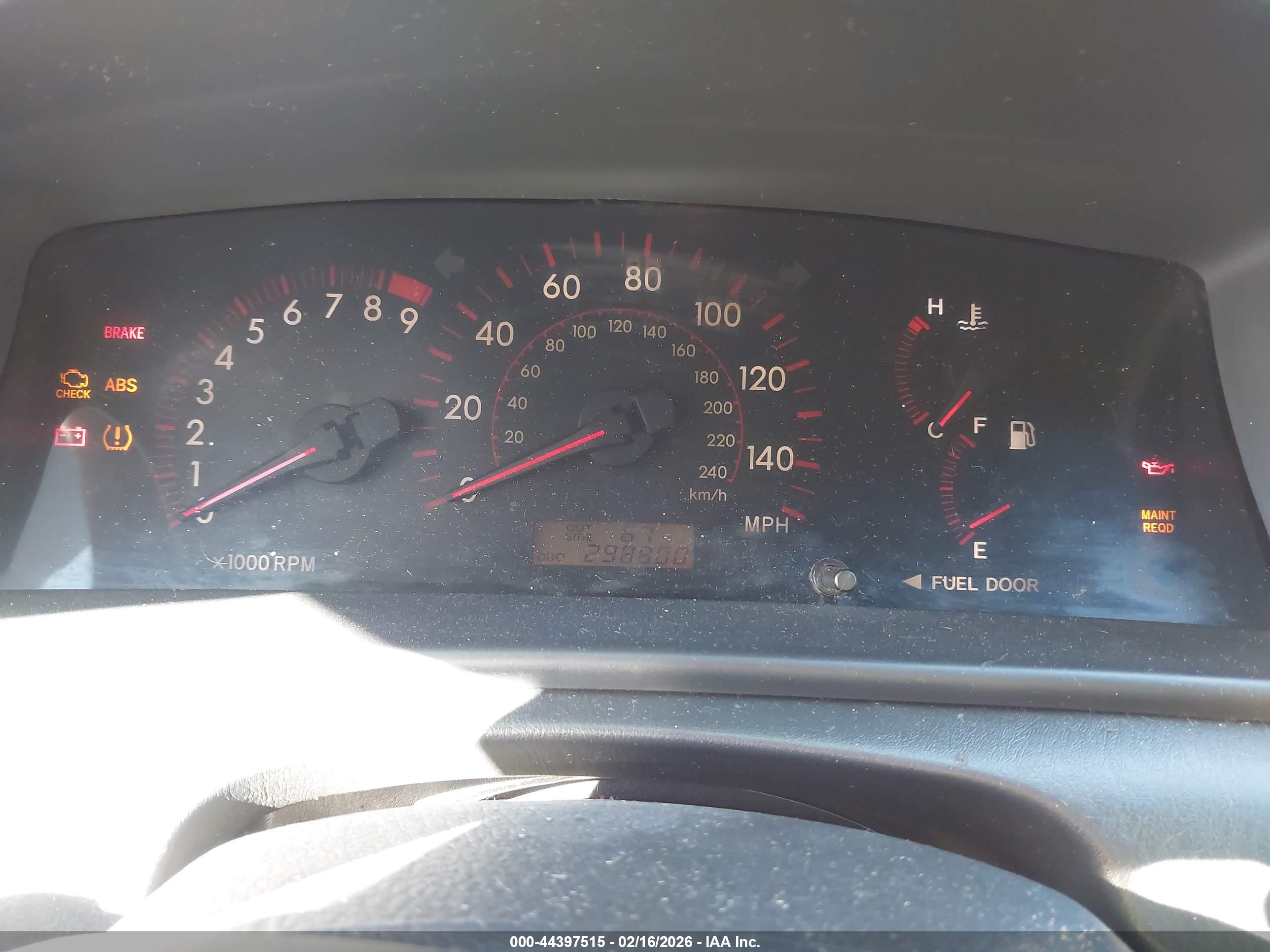 TOYOTA COROLLA image 7