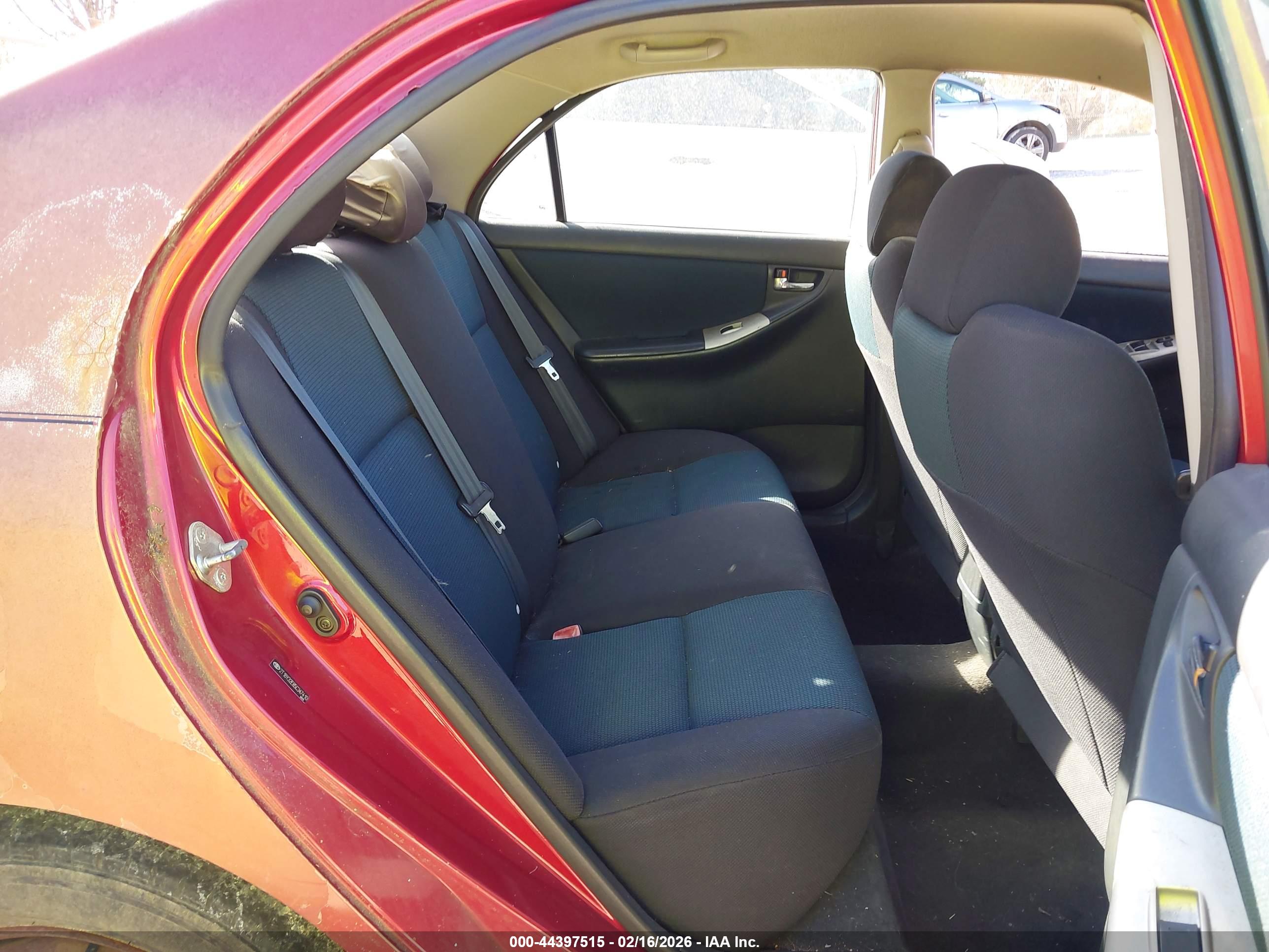 TOYOTA COROLLA image 8