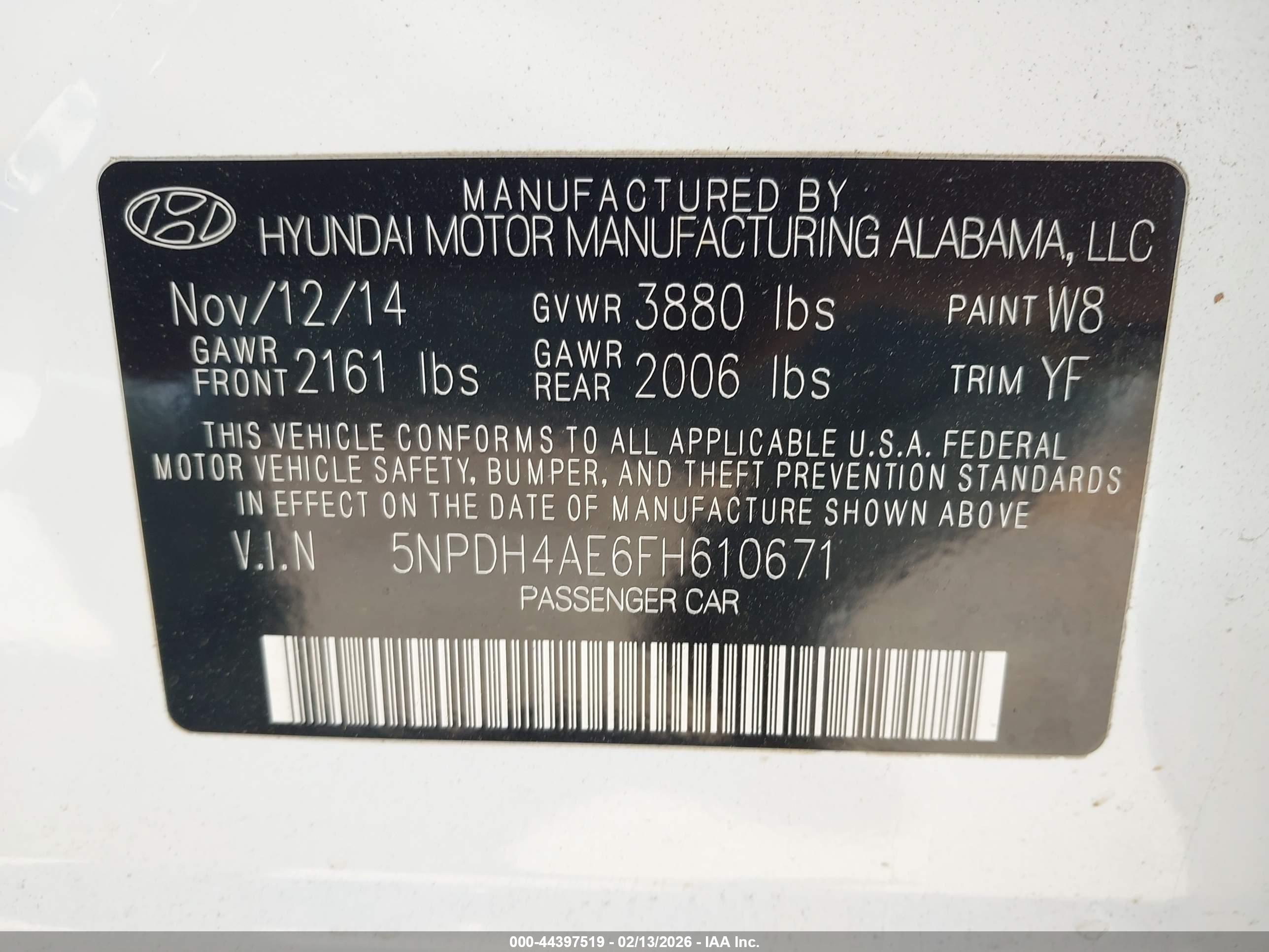 HYUNDAI ELANTRA image 9