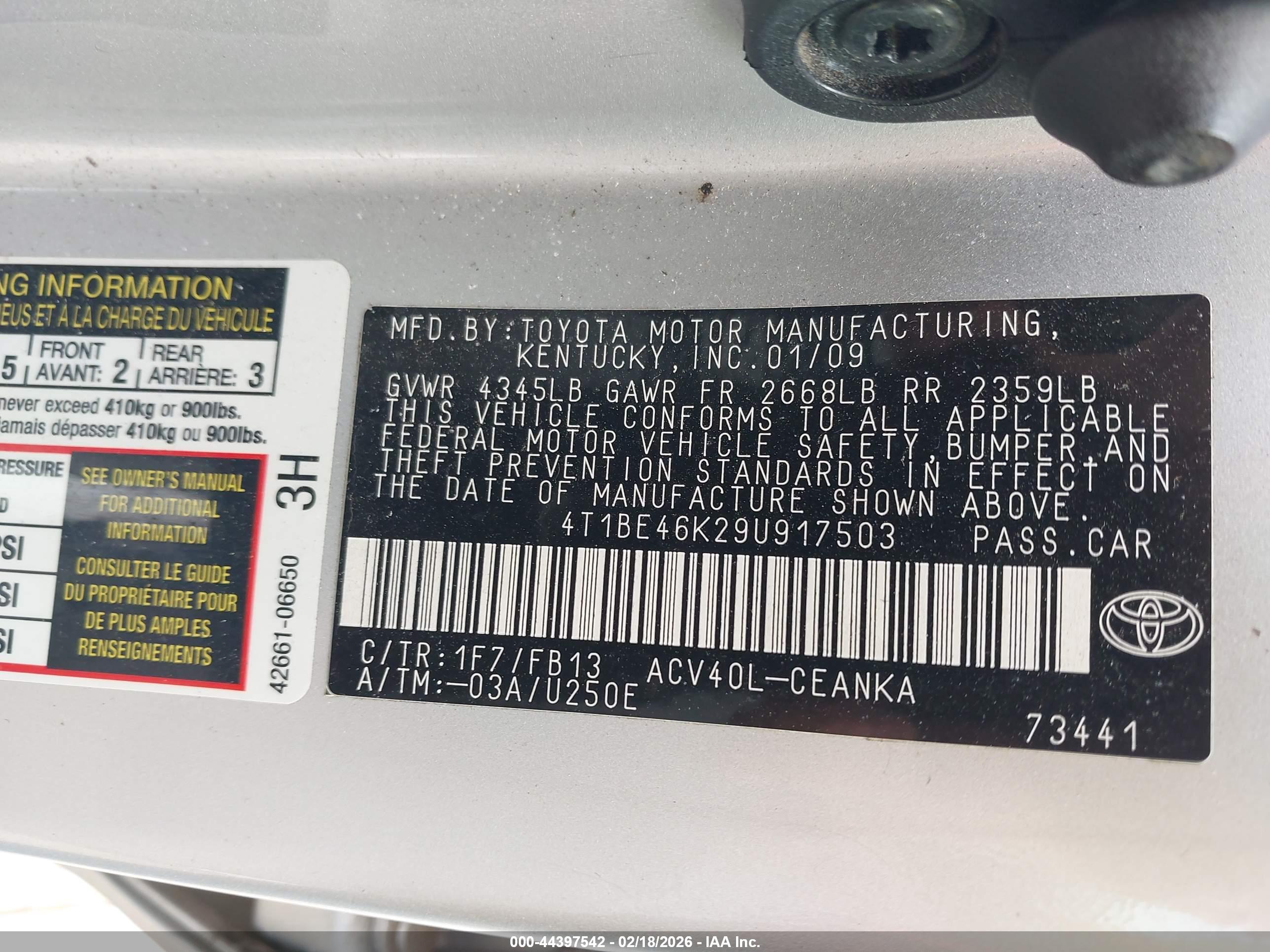 TOYOTA CAMRY image 9