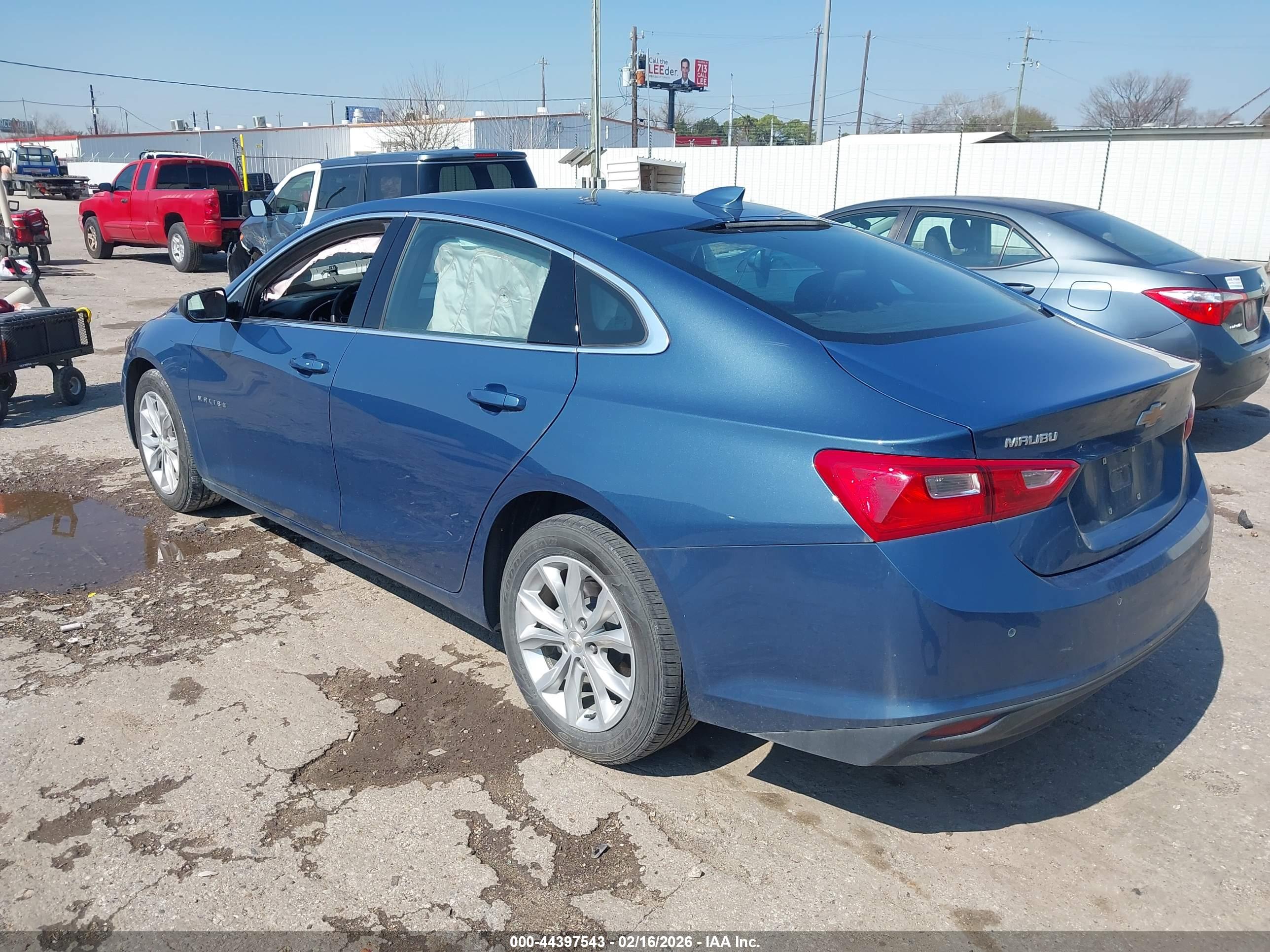 CHEVROLET MALIBU image 3