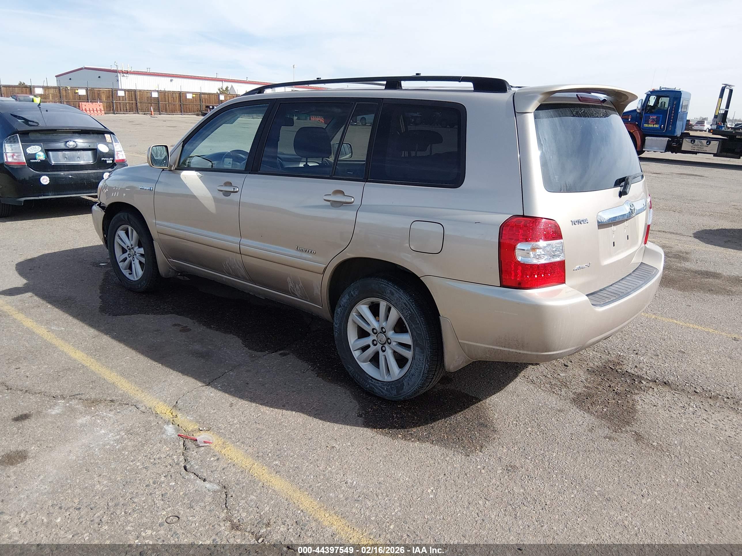 TOYOTA HIGHLANDER image 3