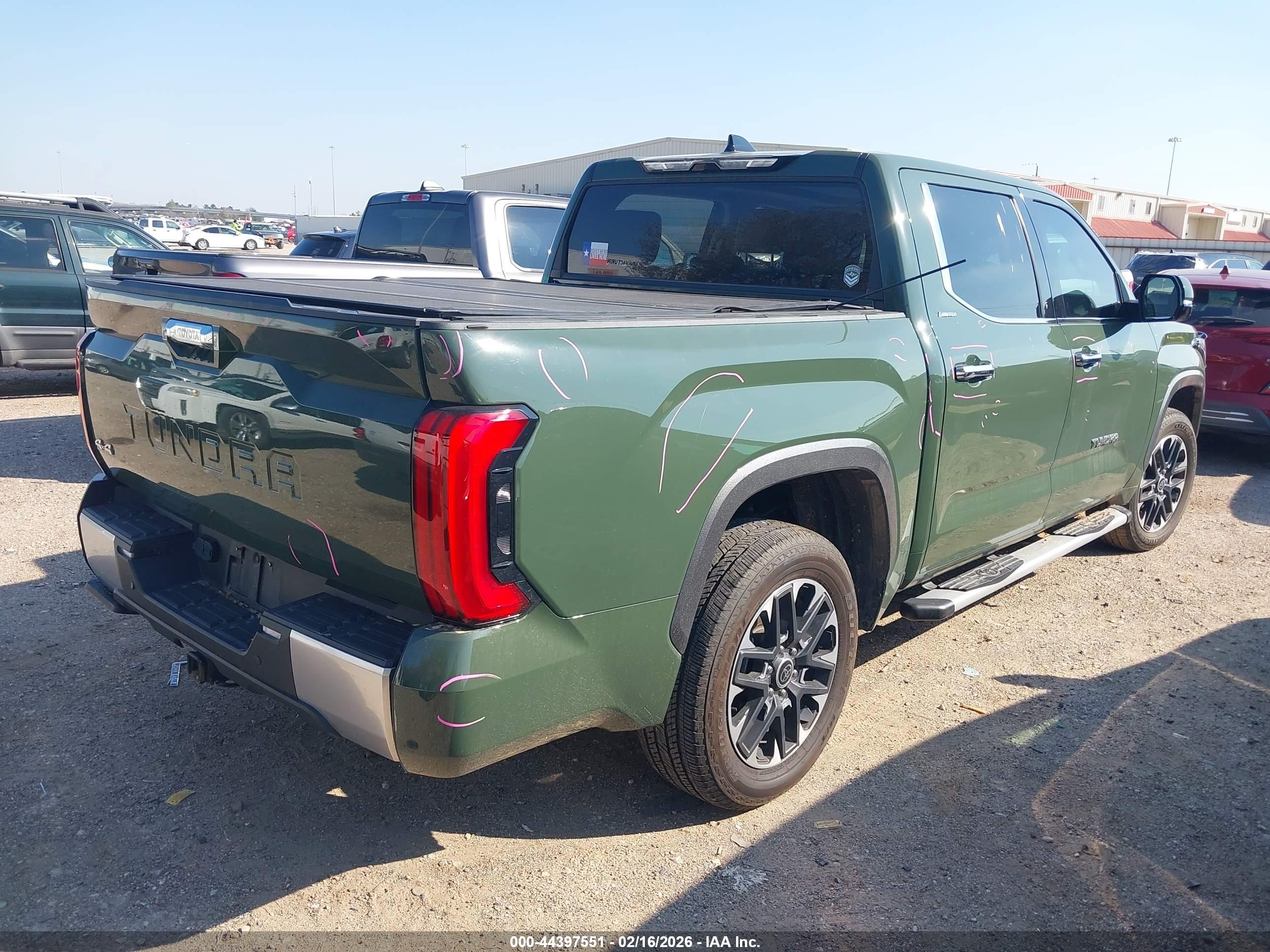 TOYOTA TUNDRA image 4