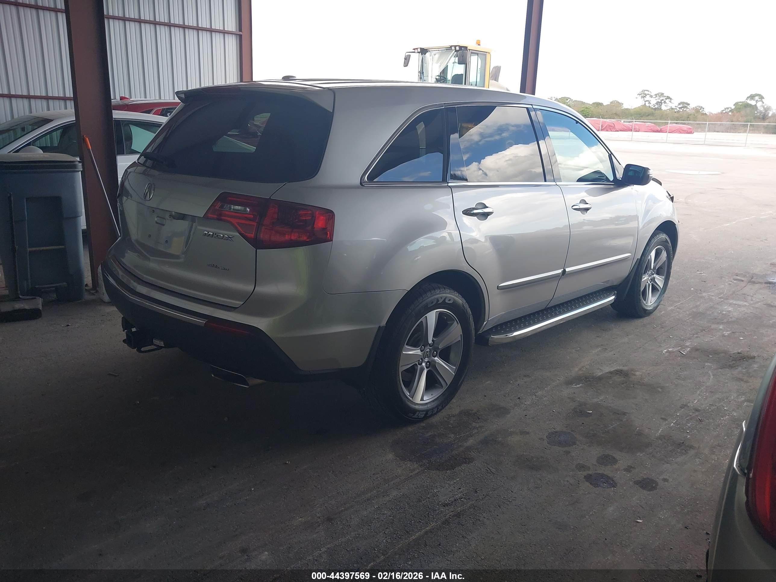 ACURA MDX image 4