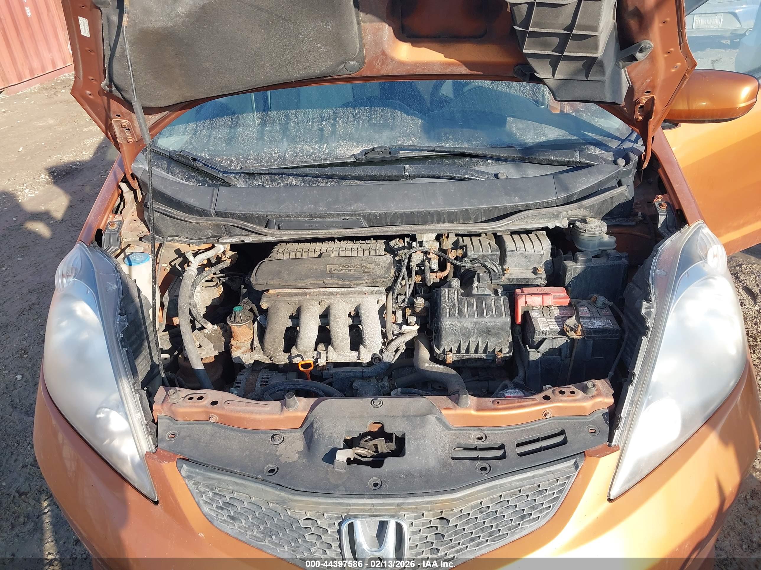 HONDA FIT image 10