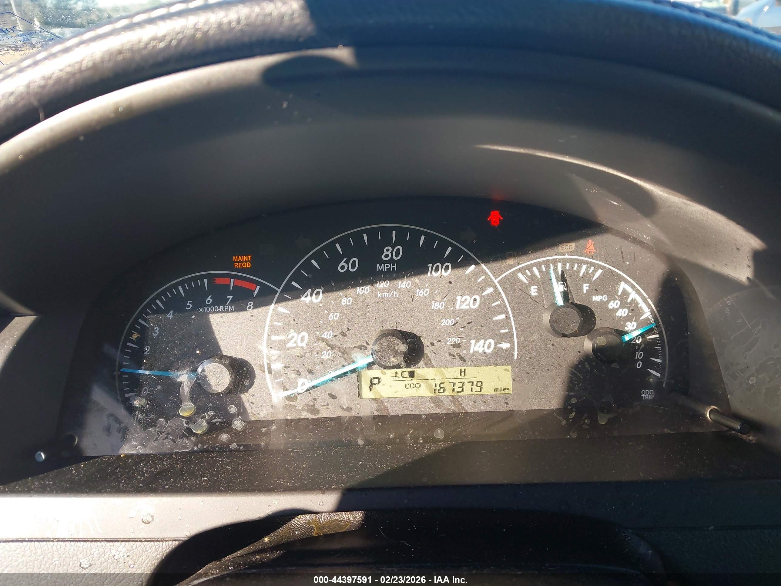 TOYOTA CAMRY image 7