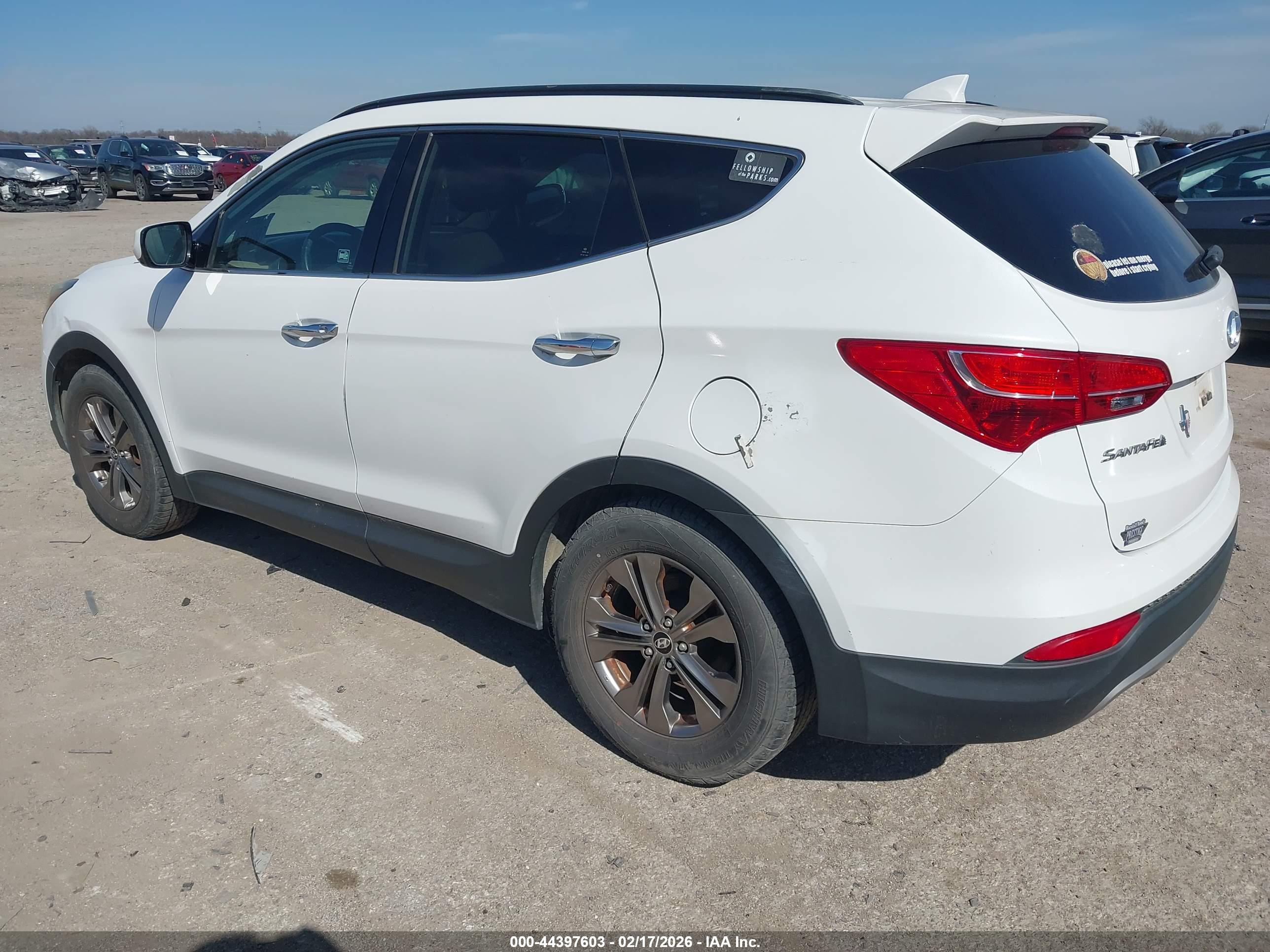 HYUNDAI SANTA image 3