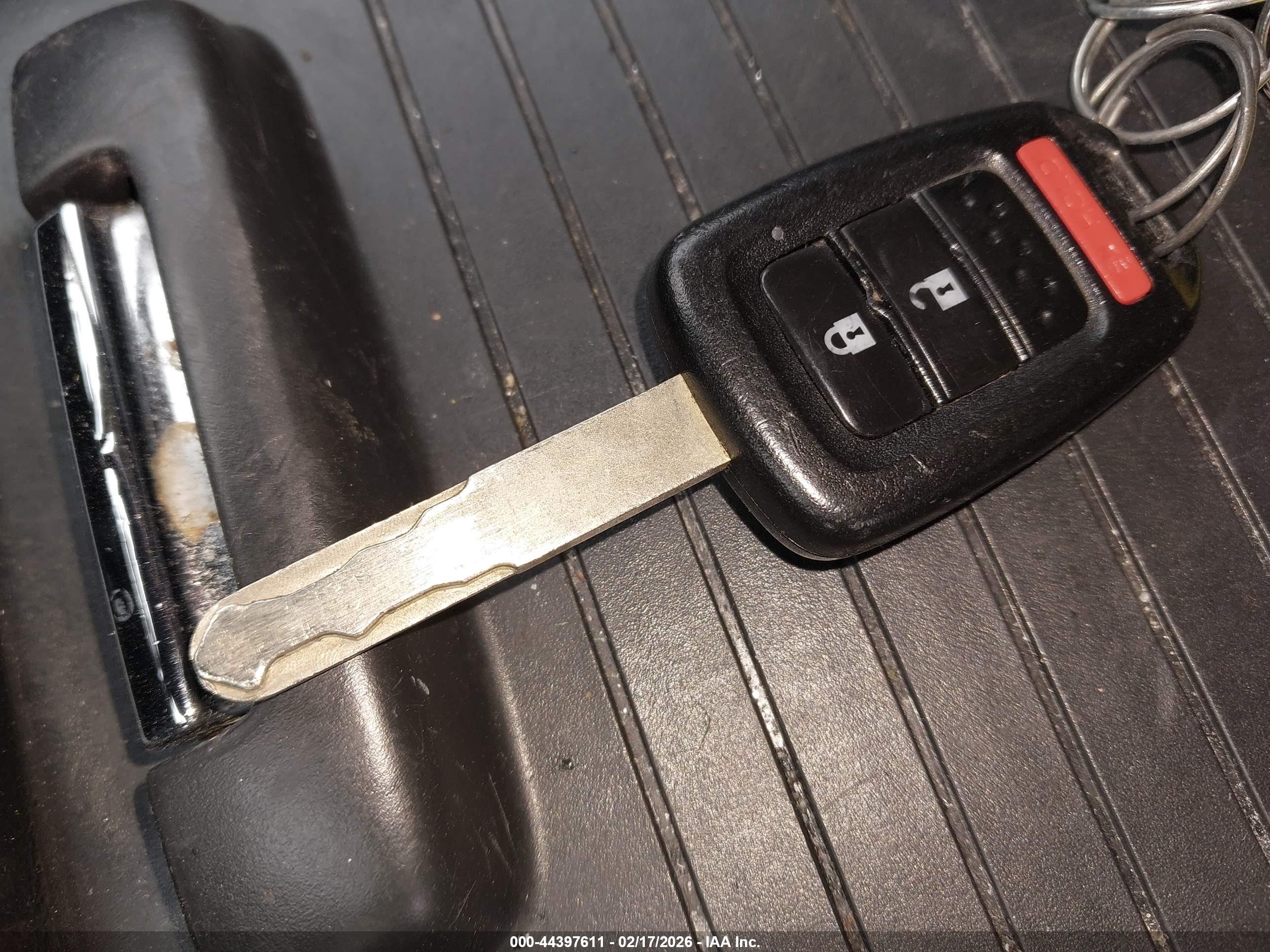HONDA CR-V image 11