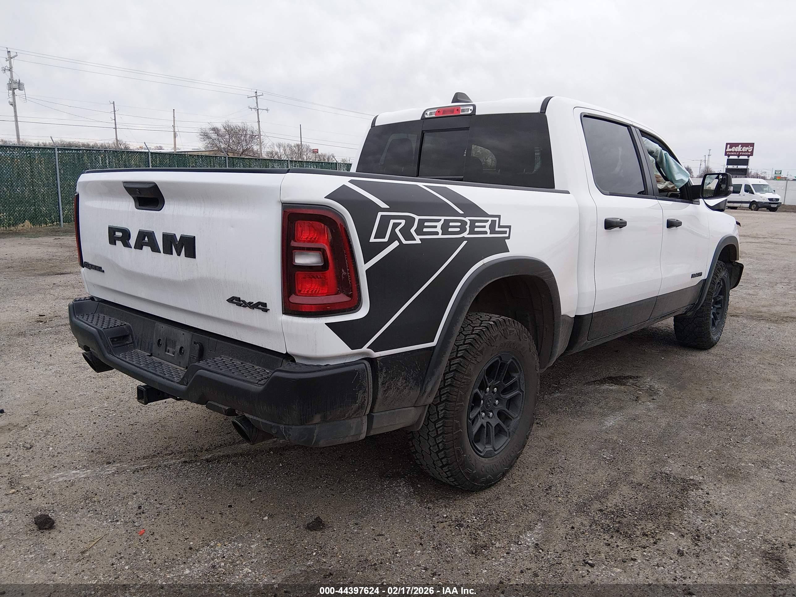 RAM 1500 image 4