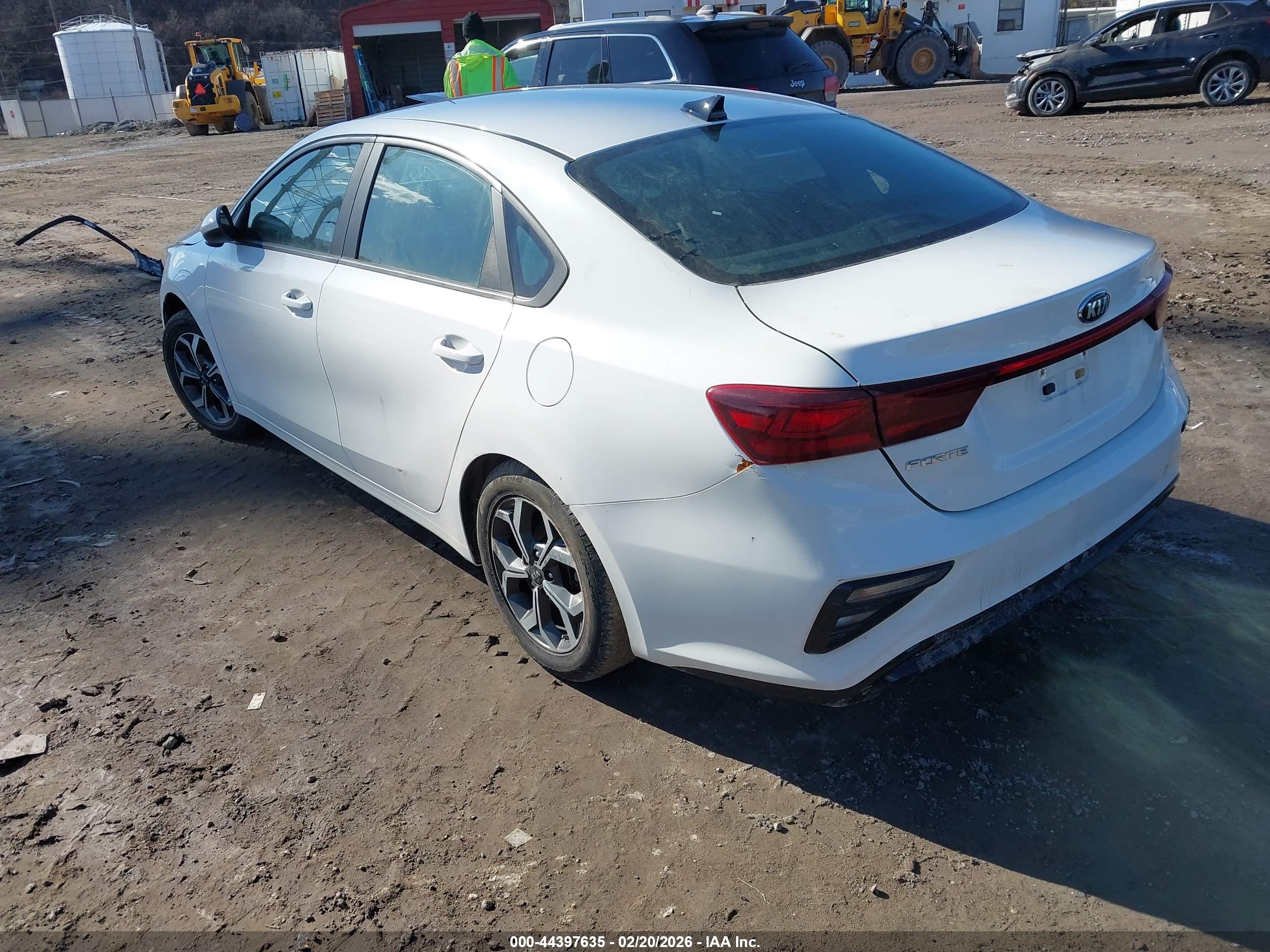 KIA FORTE image 3