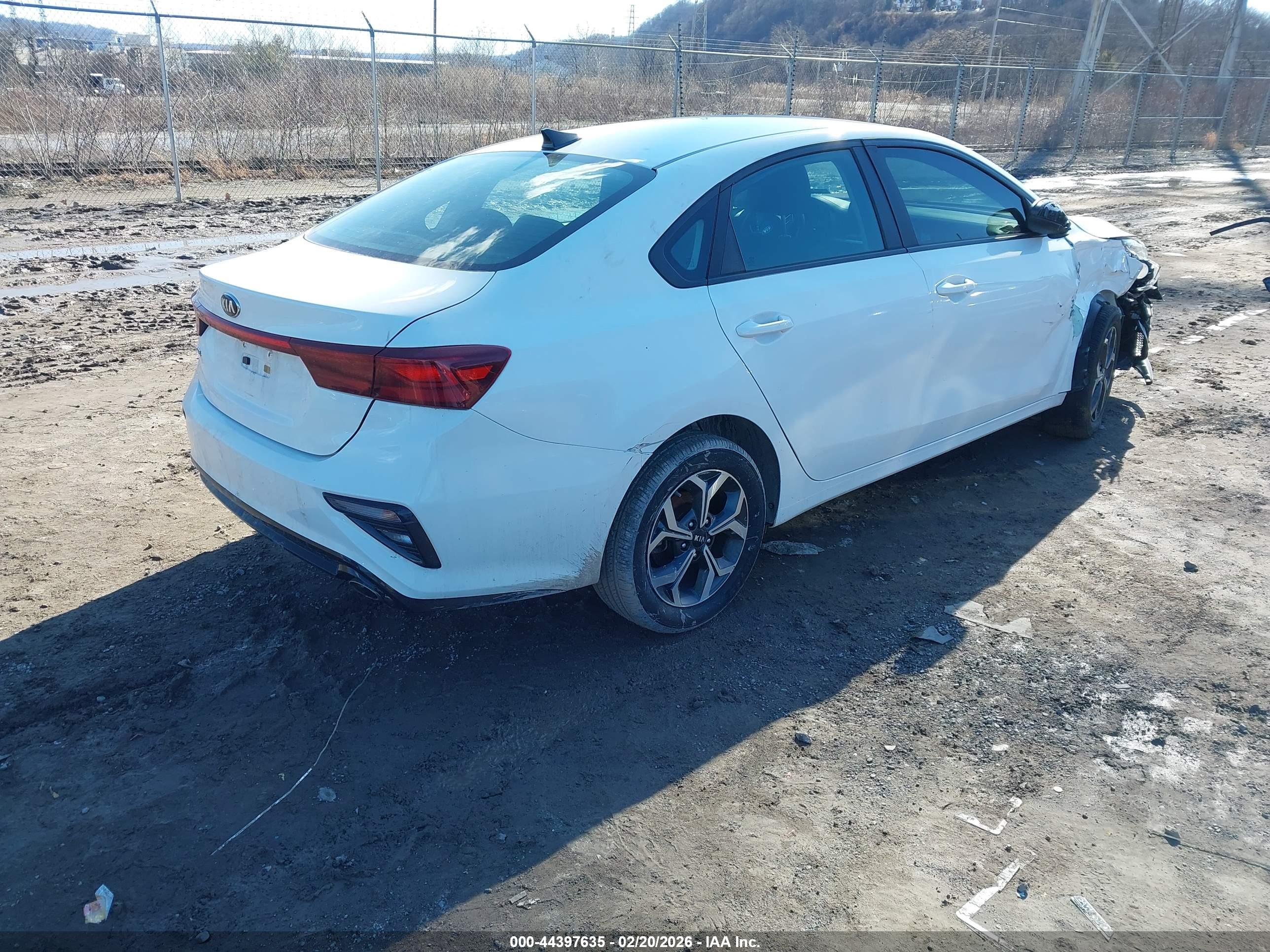 KIA FORTE image 4