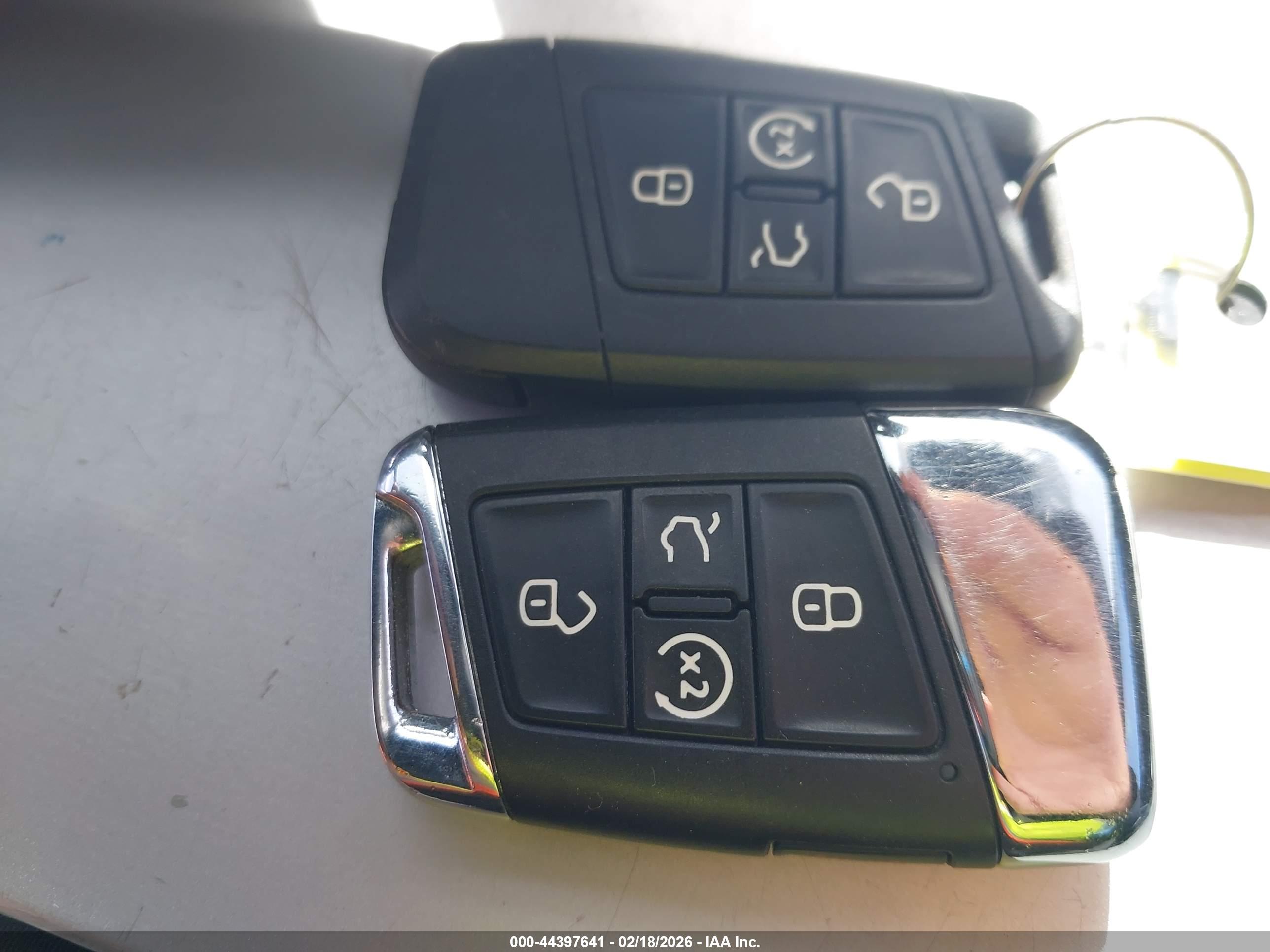 VOLKSWAGEN ATLAS image 11