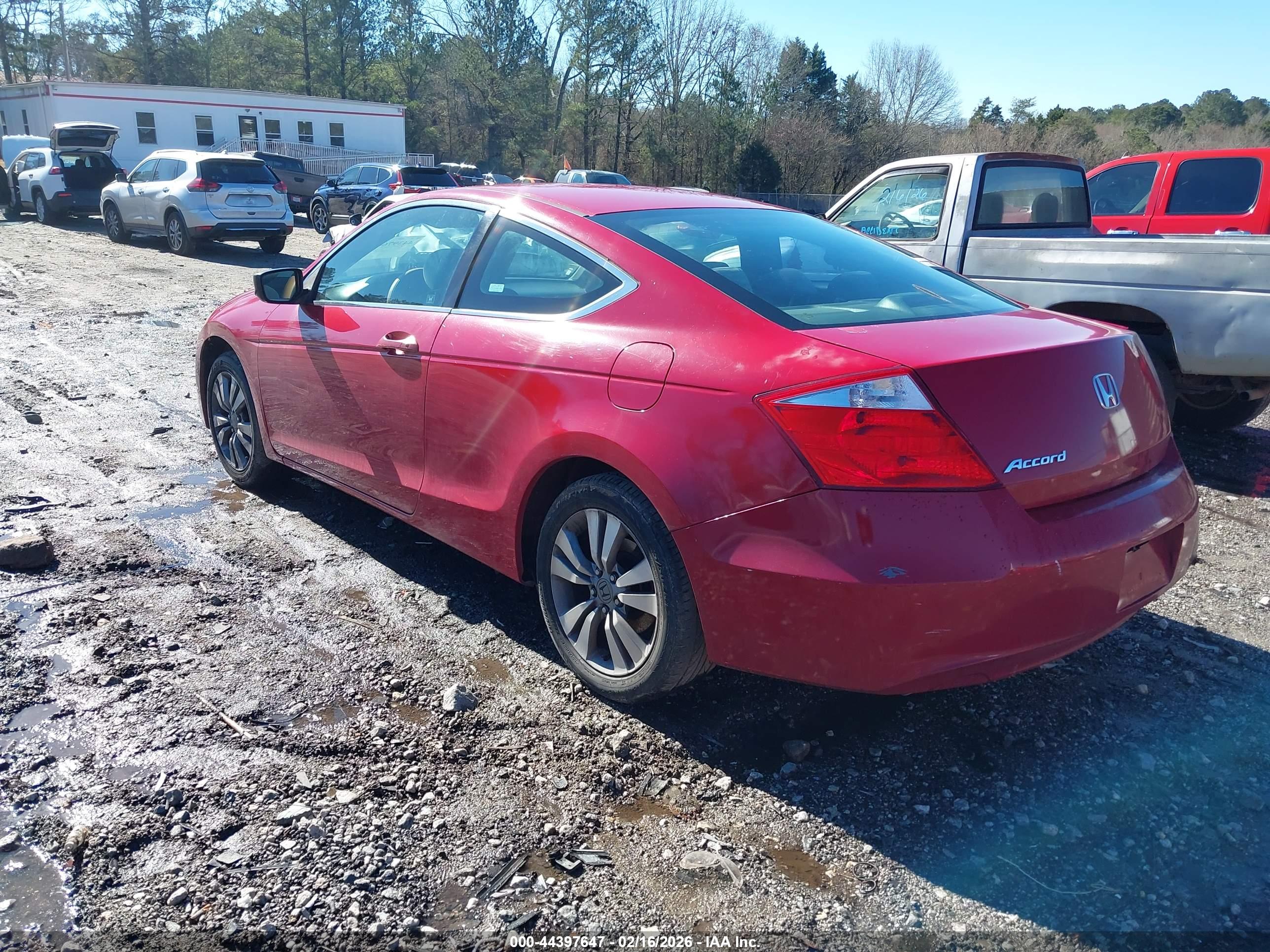 HONDA ACCORD image 3