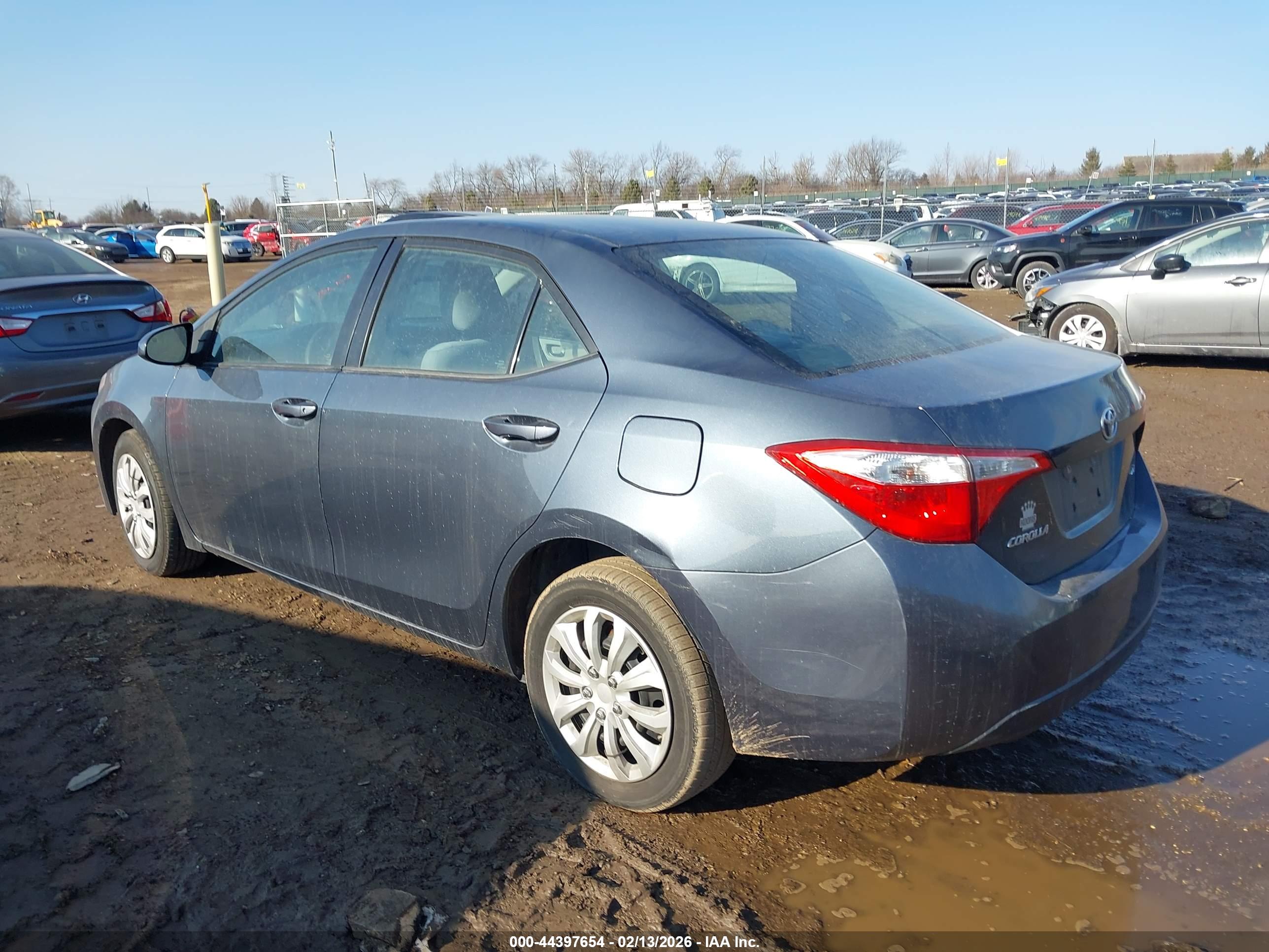 TOYOTA COROLLA image 3