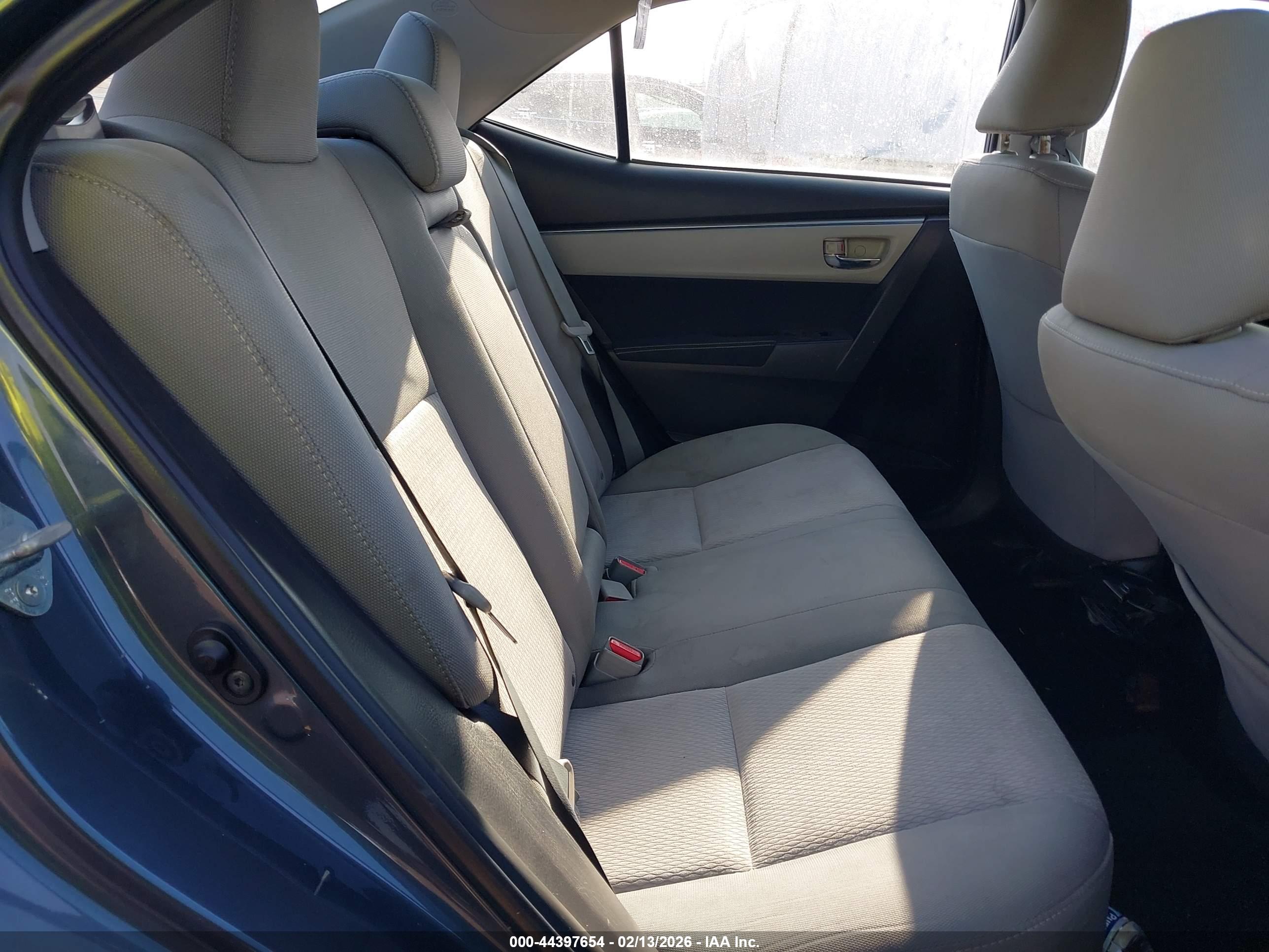 TOYOTA COROLLA image 8