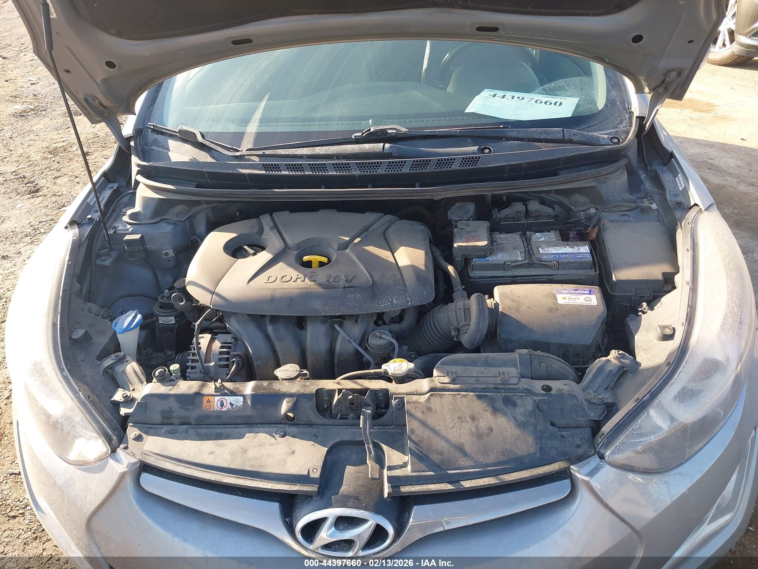 HYUNDAI ELANTRA image 10
