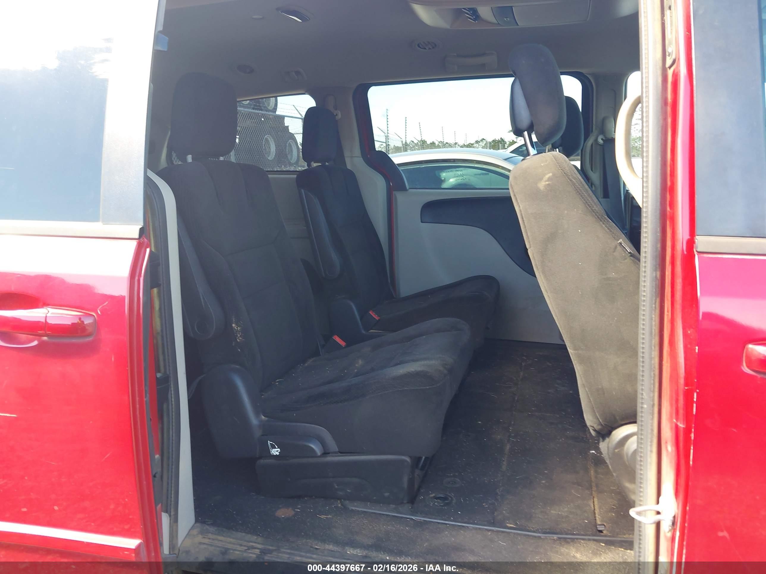 DODGE GRAND image 8